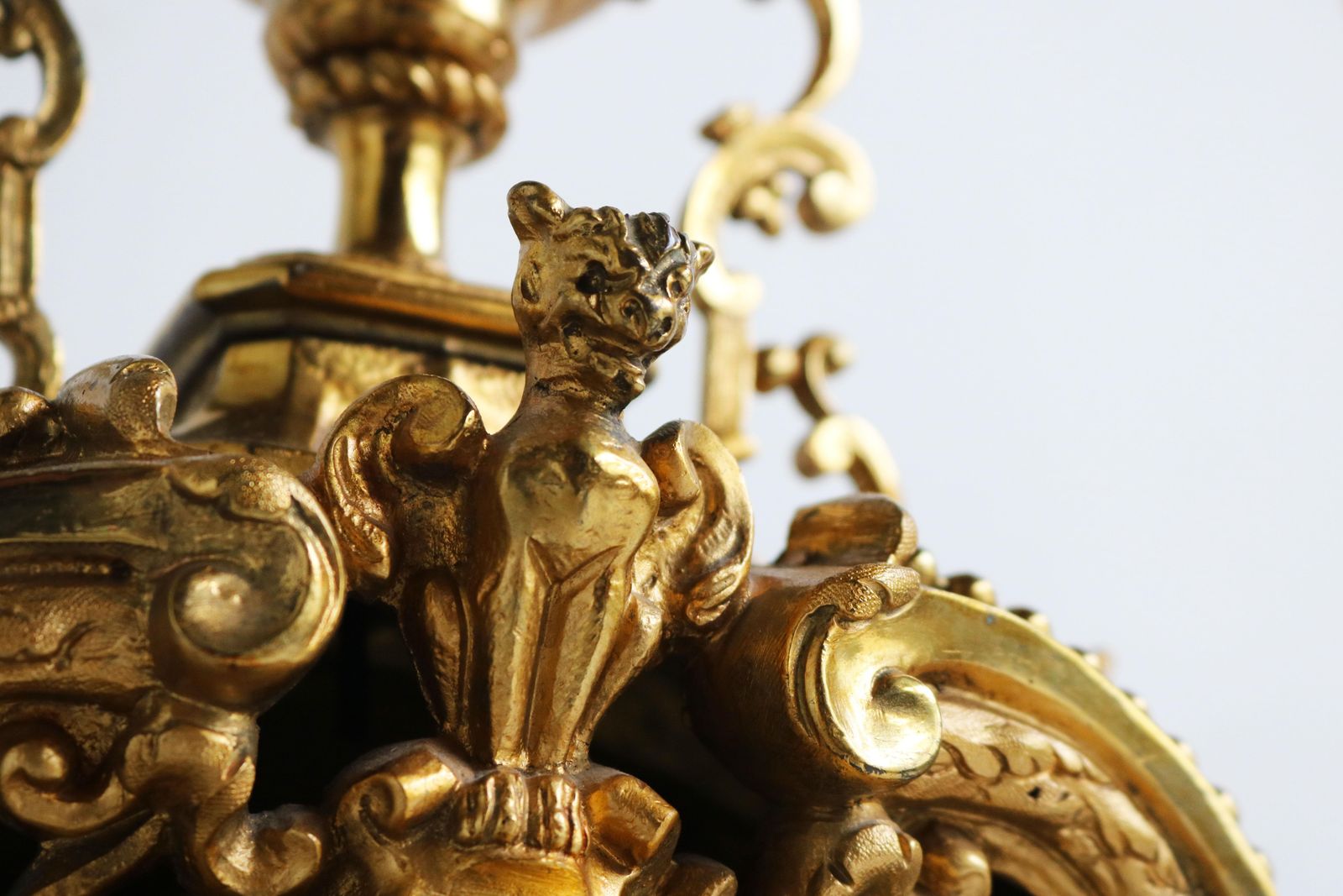 Huge Antique French Gilt Bronze Classical Clock Set 19th Century Acanthus Leaves photo vinterior