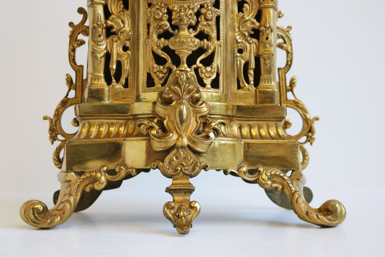 Huge Antique French Gilt Bronze Classical Clock Set 19th Century Acanthus Leaves photo vintage