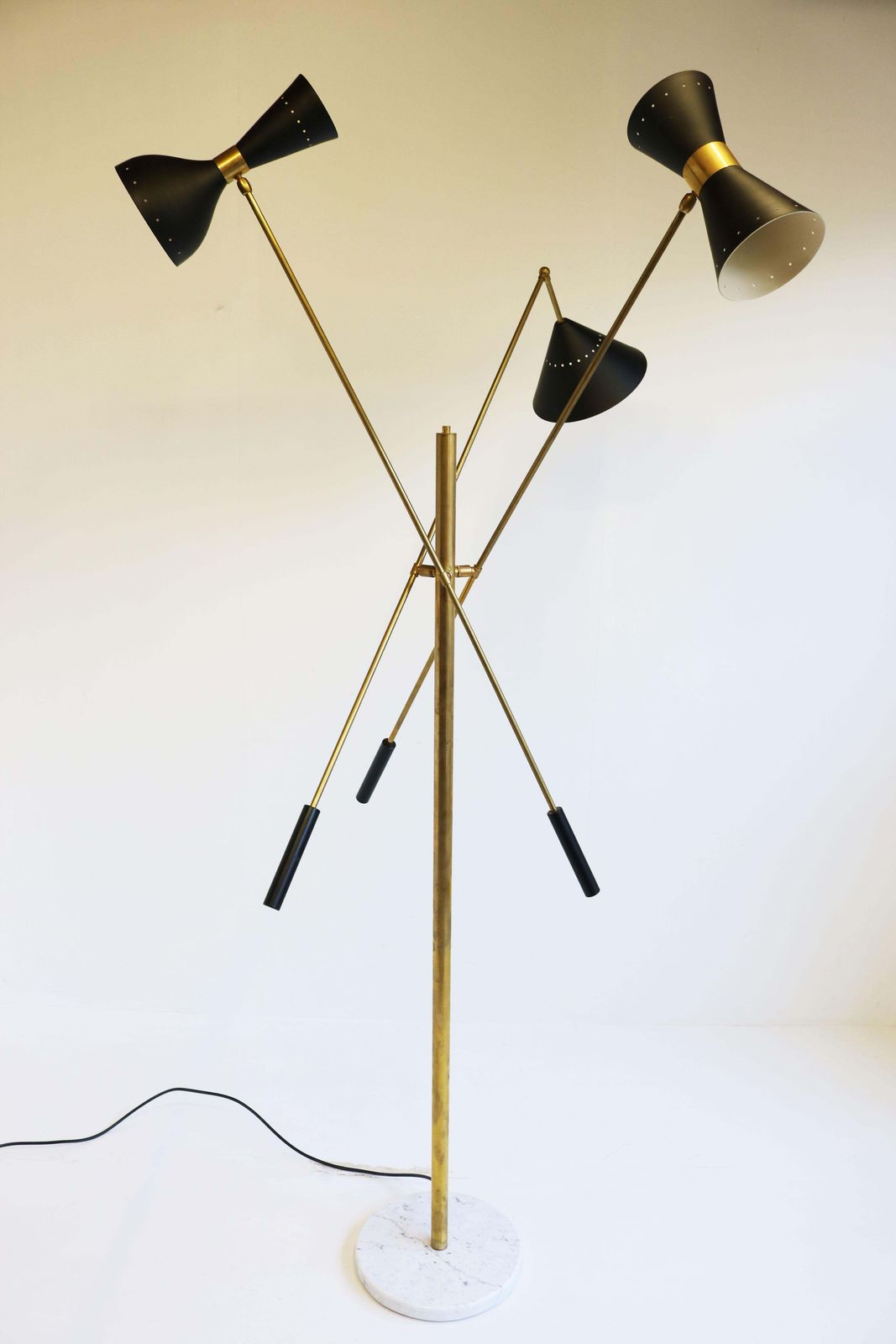 Mid Century 1950 Stilnovo Style Floor Lamp Carrara Marble Brass Black 1950 Retro photo for sale