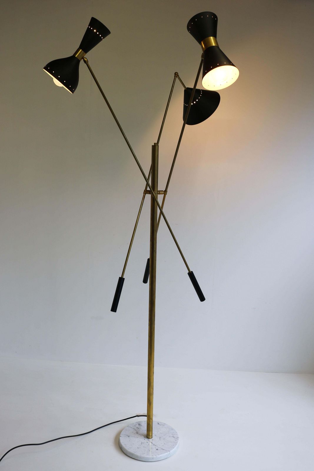 Mid Century 1950 Stilnovo Style Floor Lamp Carrara Marble Brass Black 1950 Retro photo 2469.0