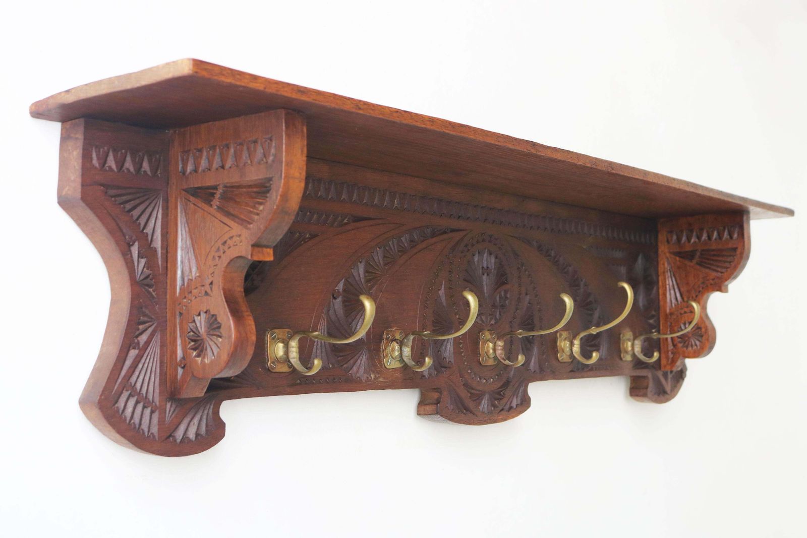 1920 Dutch Arts & Crafts Antique Coat Rack / Hat Rack Chip Carved Wood Folk Art photo vinterior