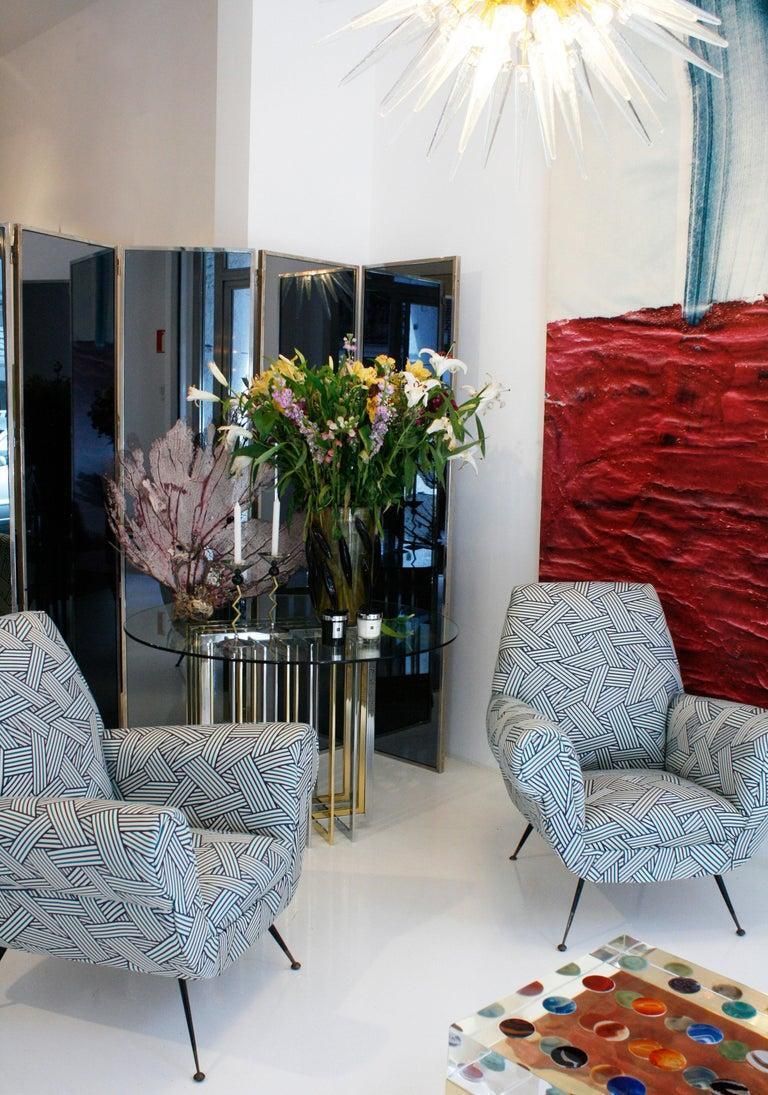 photo furniture Gigi Radice Midcentury Cotton Fabric And Black Lacquered Italian Armchairs