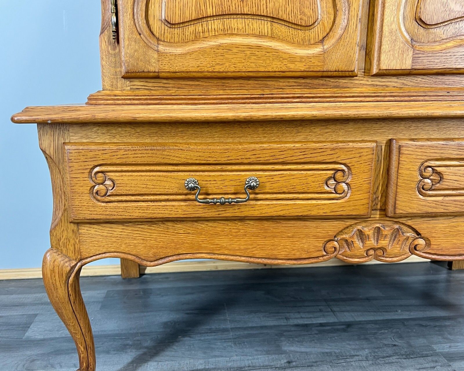French Style Oak Cabinet Cupboard Storage Drawers Carved Armoire Lot 3753 photo buy