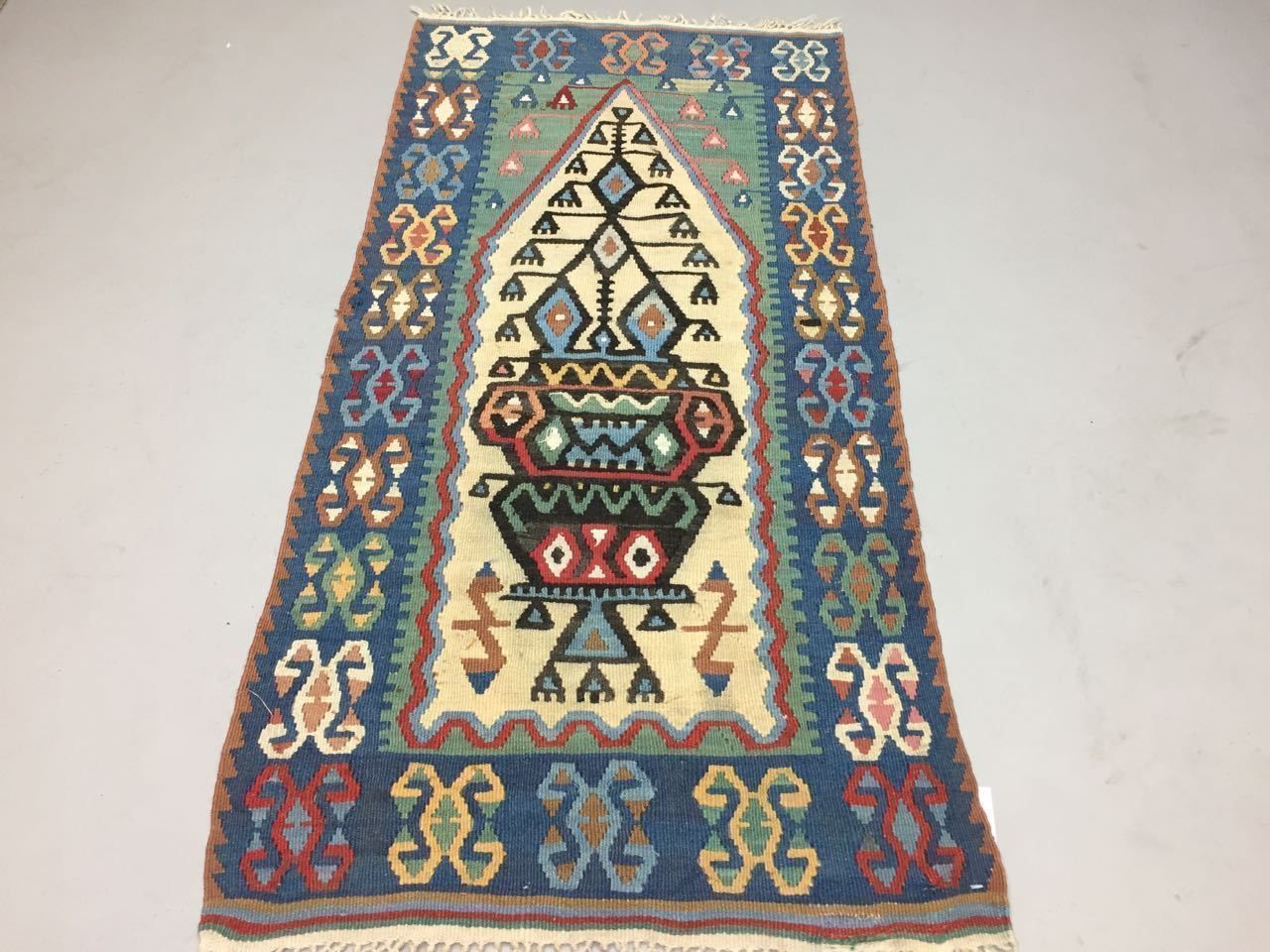 Traditional Turkish Kilim Rug 127x61cm Shabby Vintage Wool Boho Kelim