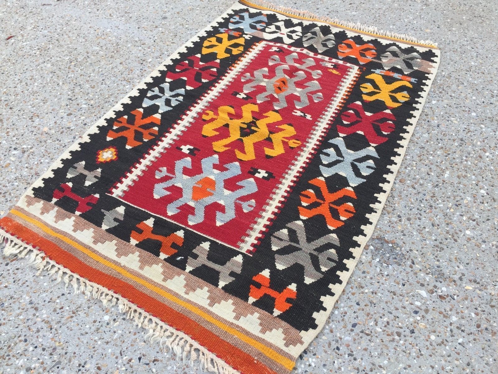 Antique Turkish Kilim Rug 120x79cm Shabby Vintage Old Wool Country Home Kelim photo furniture