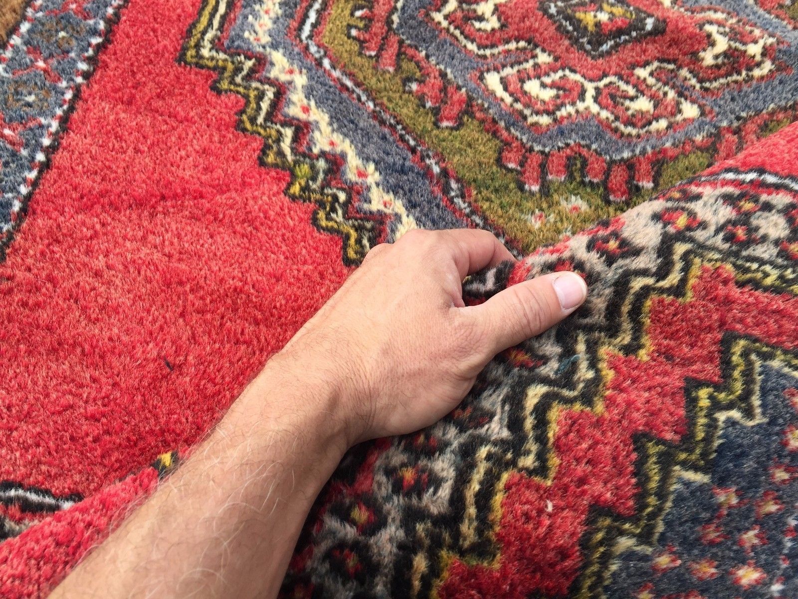Textiles Turkish Vintage Prayer Rug 195x112cm Vegetable Dye photo