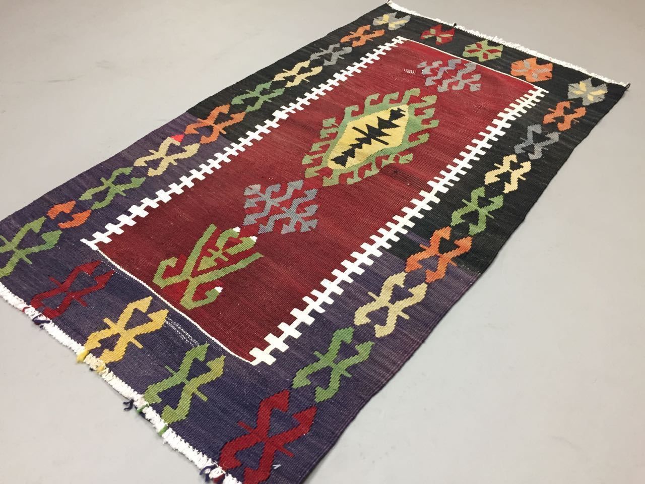 Turkish Kilim Rug 130x75cm Shabby Vintage Old Wool Country Home Decor Kelim photo furniture