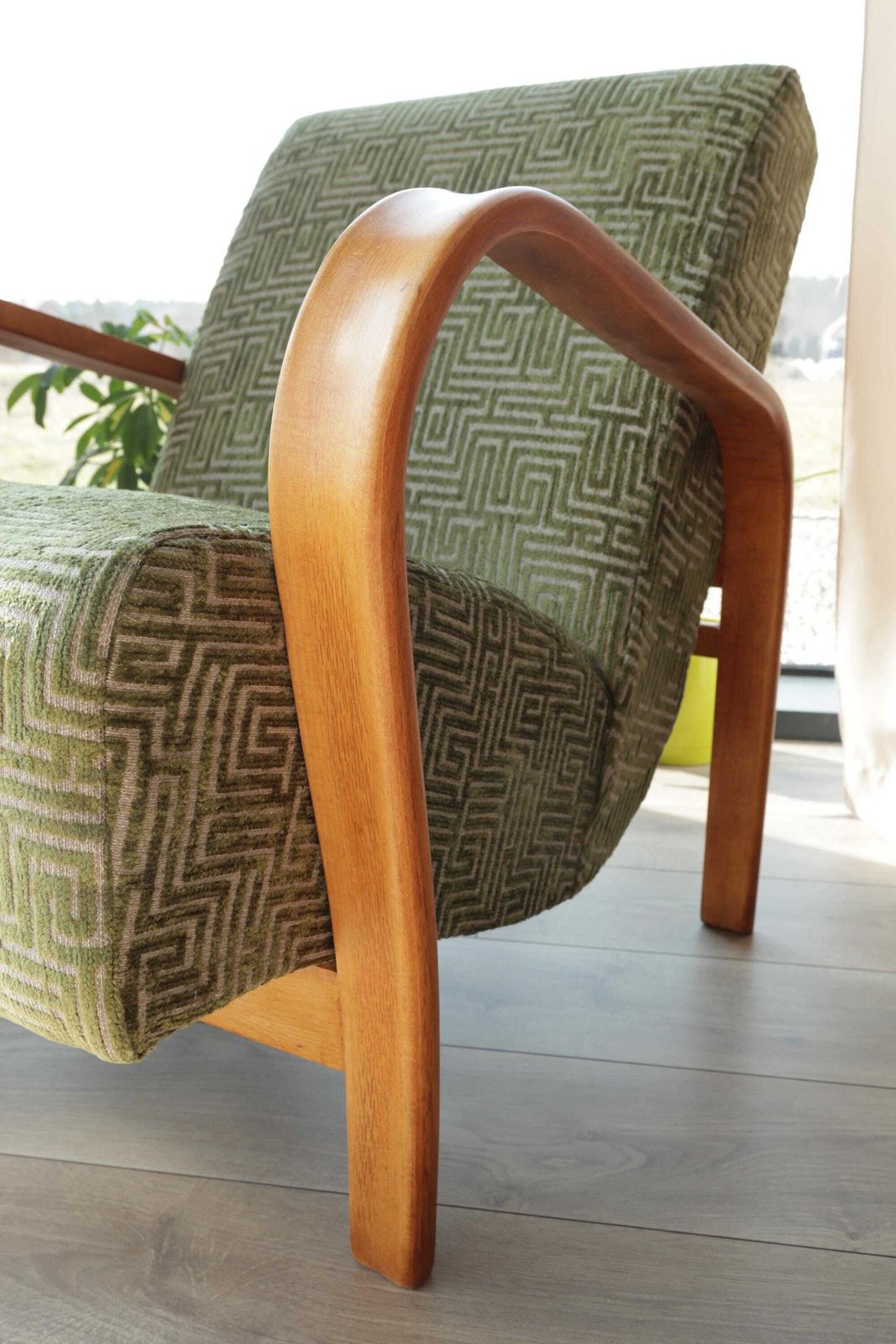 Klassieke Vintage Fauteuil van A. Kropacek & K. Kozelka, Tsjecho-Slowakije, jaren 1950, nagezien en opgeknapt photo 1399.0