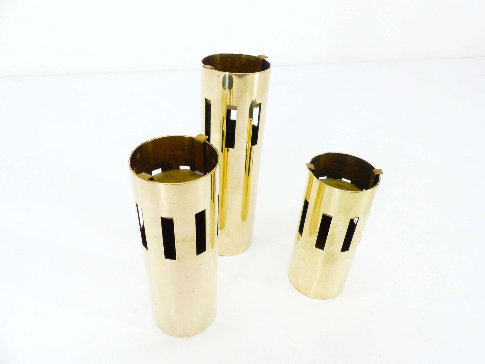 Set Of 3 Modernist Brass Tealight Holders, Design Kullamässing, Sweden, 1960 1970 photo furniture