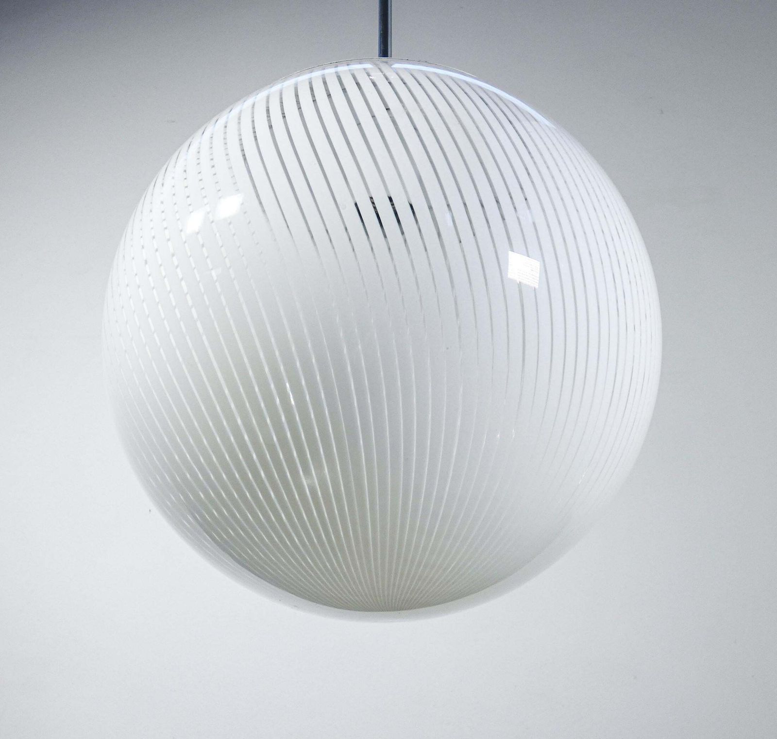 Chandelier From The "Tessuto" Series, Design L. Diaz De Santillana For Venini. 1970s photo Lighting