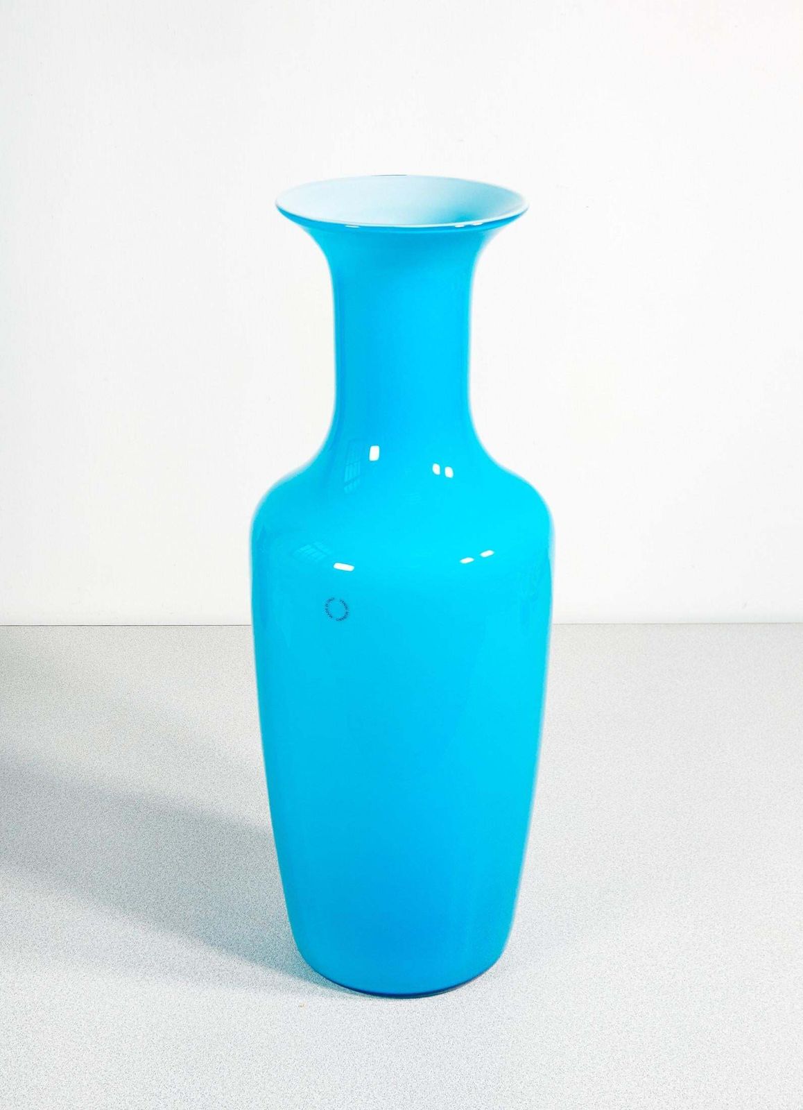 Incamiciato Blue Blown Glass Vase, Design Carlo Scarpa For Venini. 1994 photo furniture