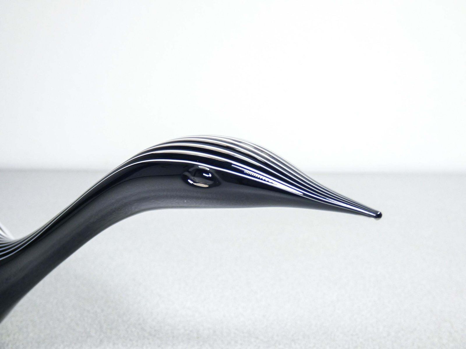 Scultura In Vetro Soffiato "Cigno Nero", Design Di Livio Seguso. Murano, Anni 80 photo vintage