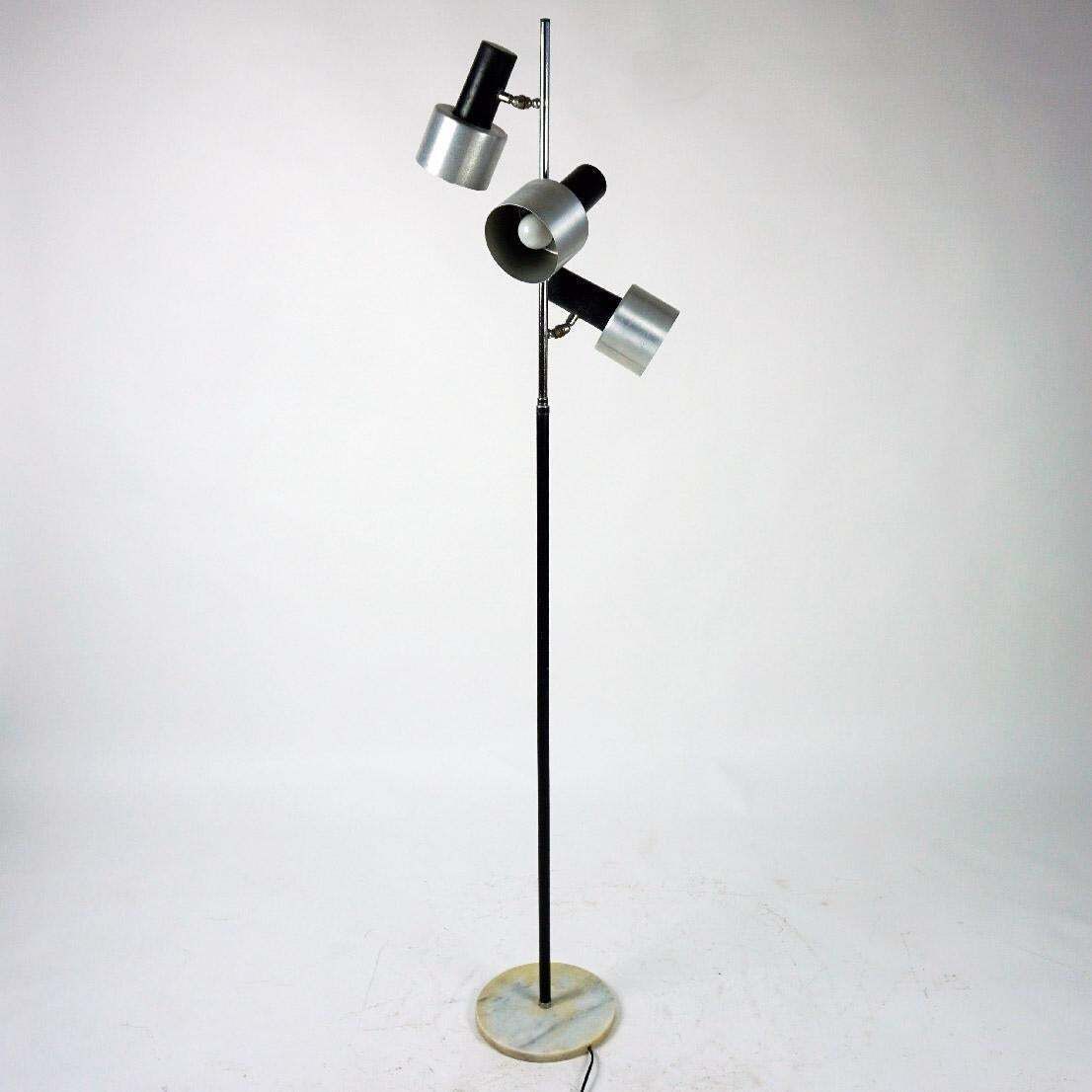 photo furniture Italian Space Age Aluminum And Black Lacquered Metall Spot Floor Lamp