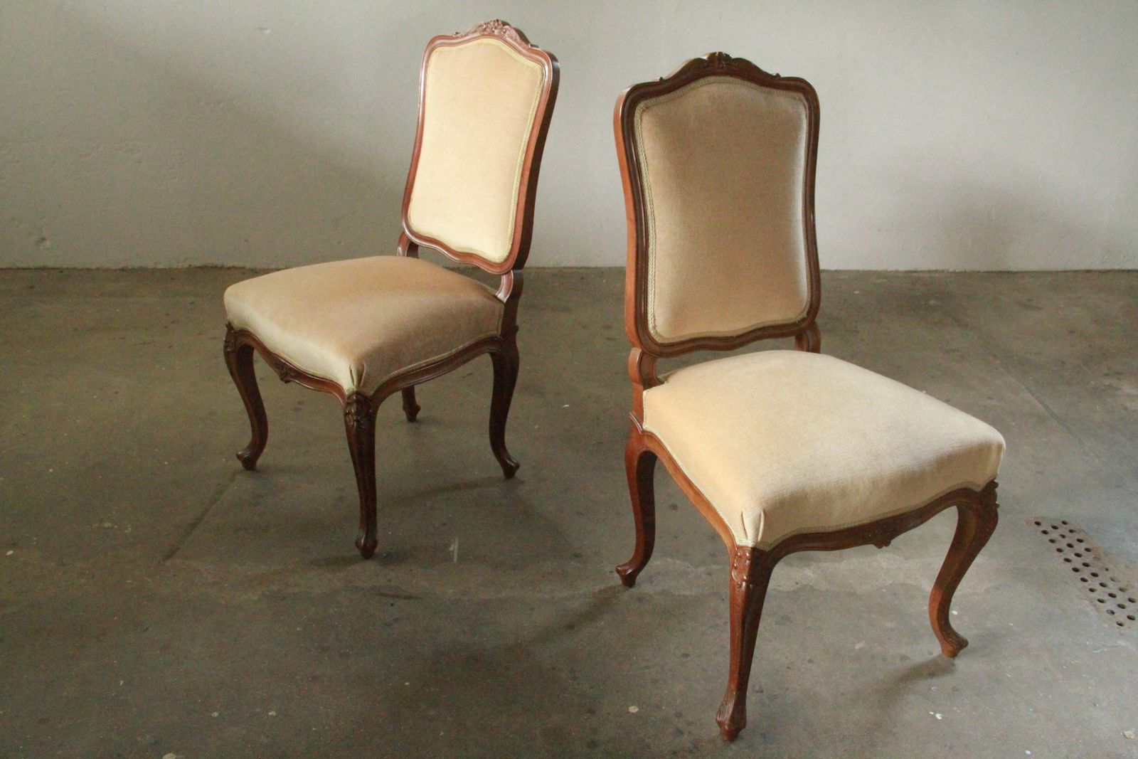 photo vinterior Antique Louis XV Chairs, French