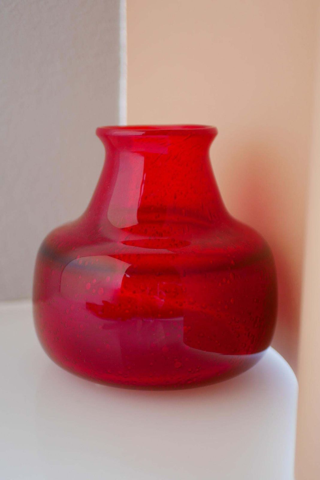 Scandinavian Mid Century Modern Design Art Glass Vase By Erik Höglund, Sweden photo furniture