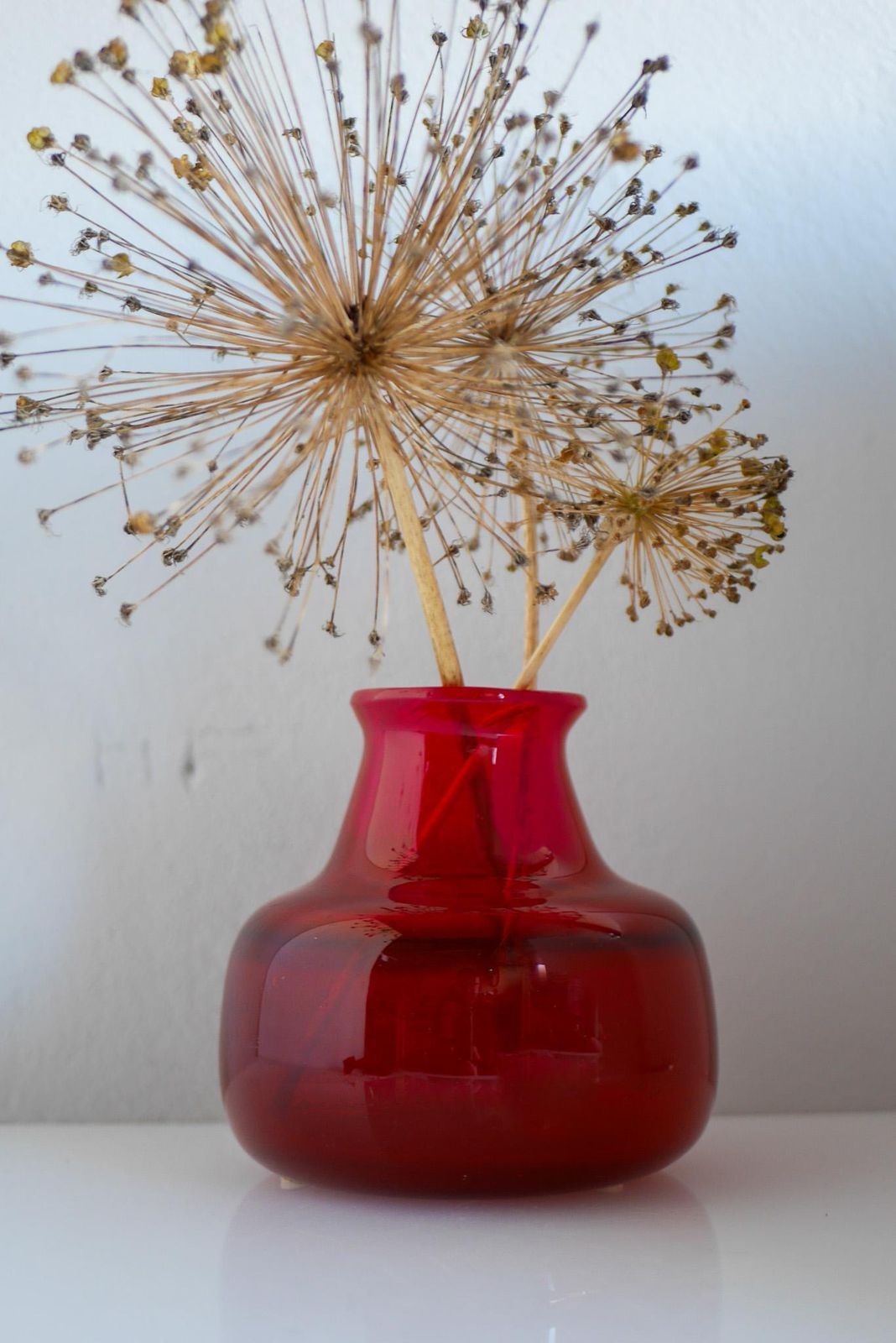 Scandinavian Mid Century Modern Design Art Glass Vase By Erik Höglund, Sweden photo vinterior
