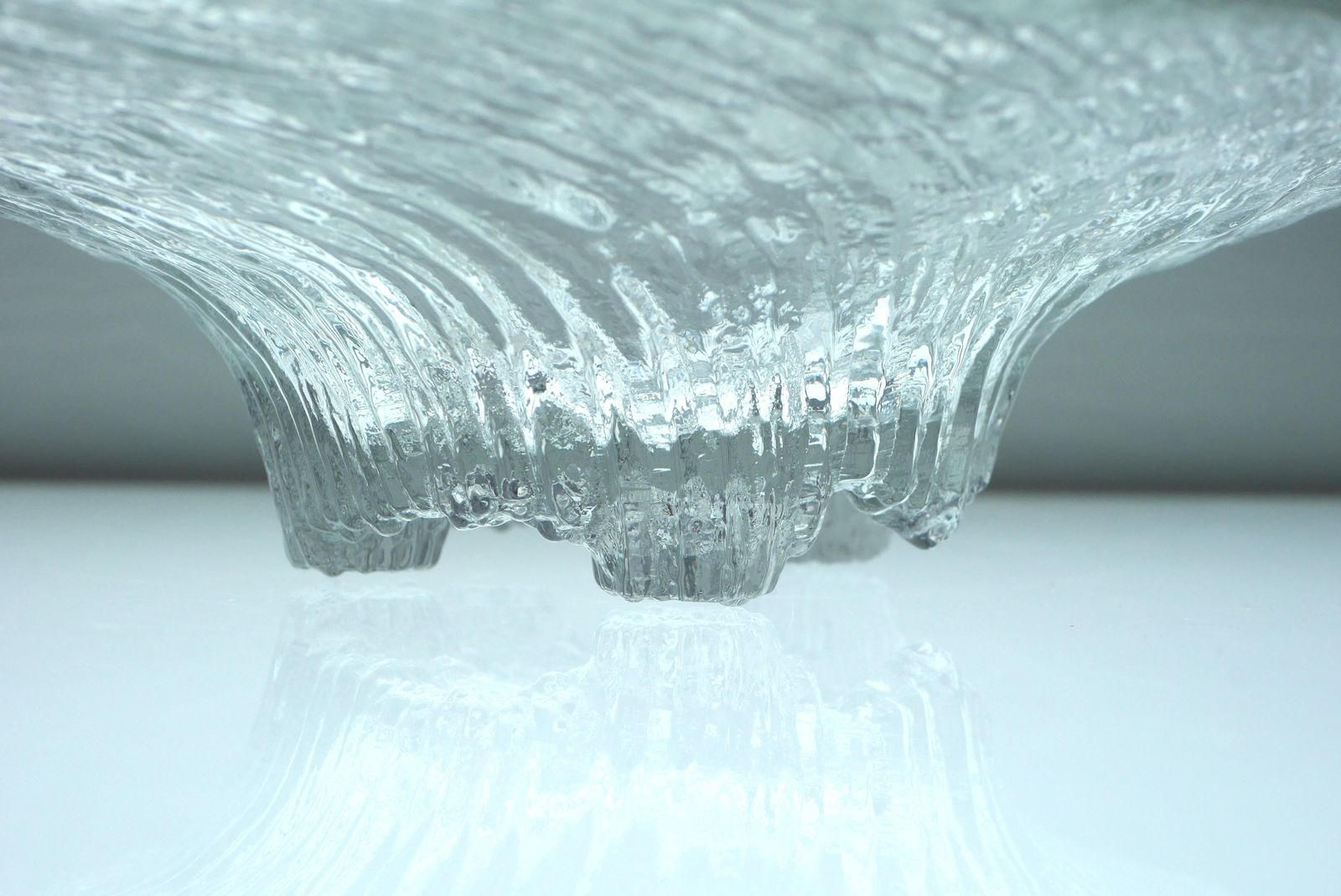 Fins Glasontwerp, Een Schaal "Avanti" Gemaakt Door Tapio Wirkkala Voor Iittala. photo buy