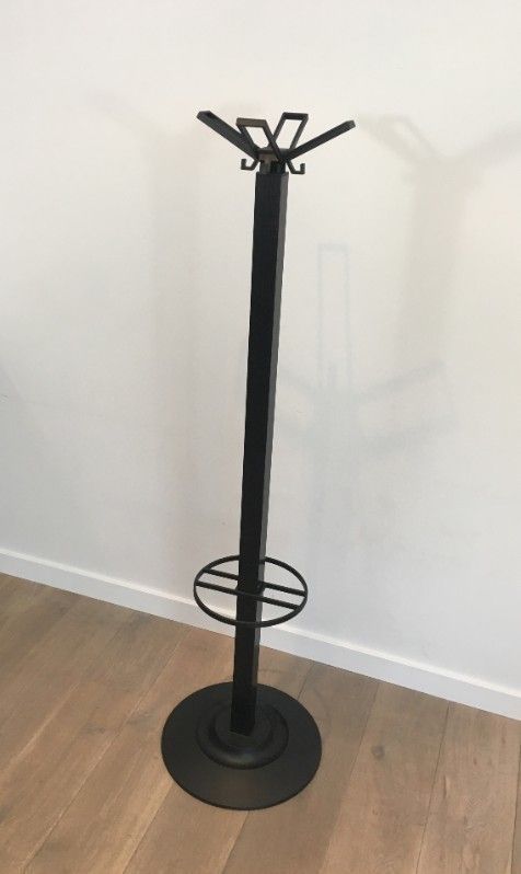 Michele De Lucchi & Tadao Takaichi For Kartell. Black Plastic Coat Stand "Segmenti". Italy. 1989
