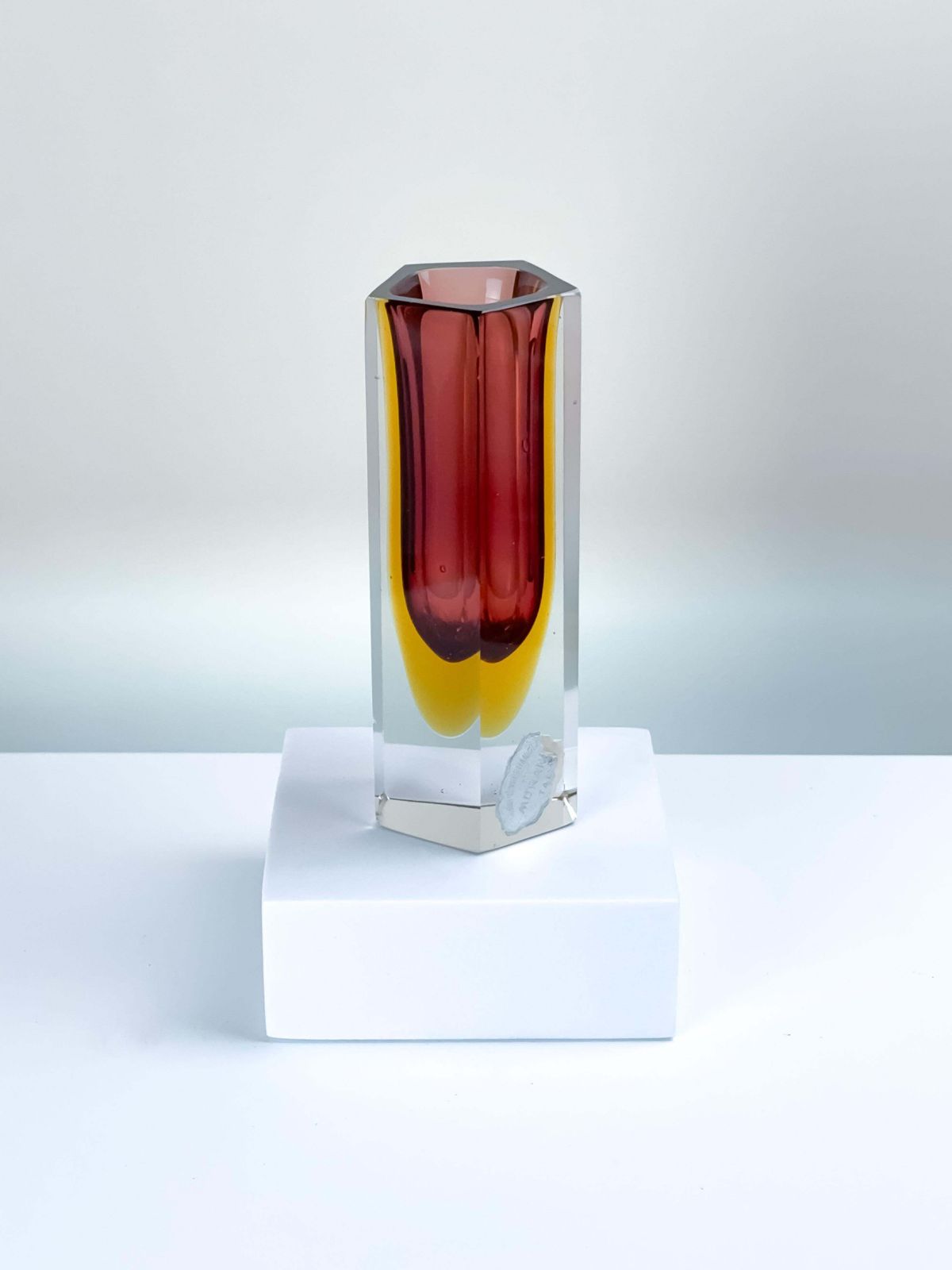 1960s Murano Faceted Sommerso Vase In Red And Yellow By Mandruzzato photo vintage