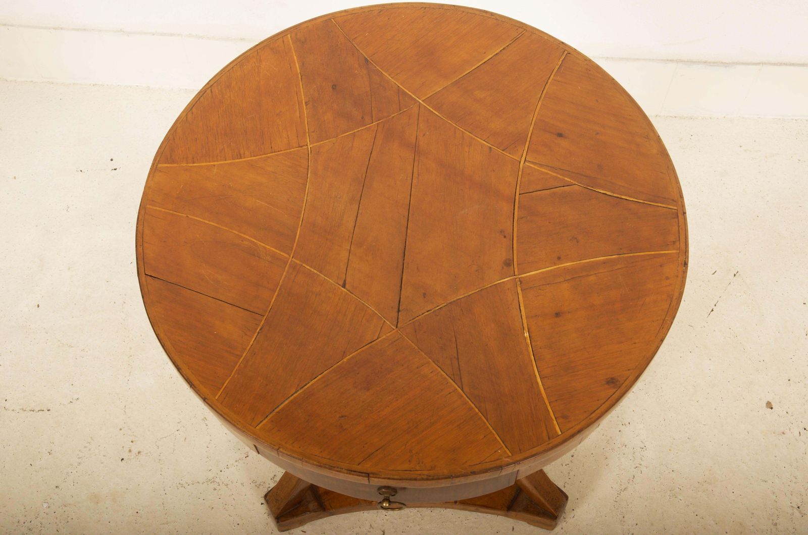 Biedermeier Side Table photo 1151.0