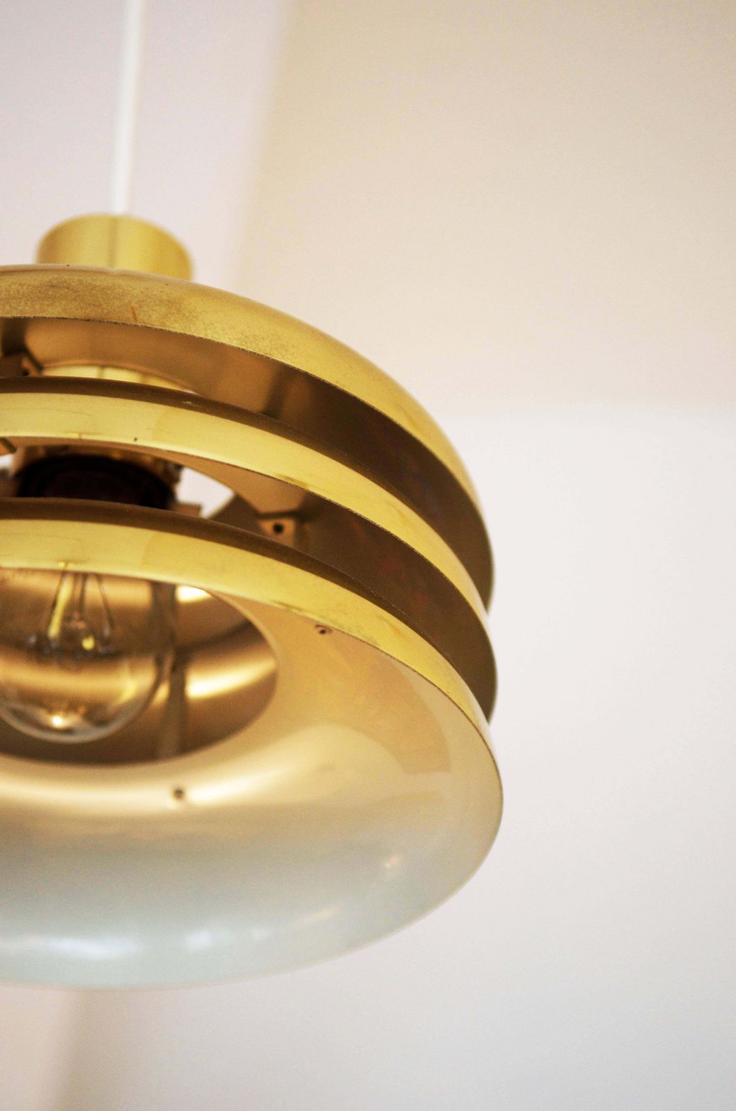 Austrian J.T. Kalmar Lamellar Lamp photo vinterior