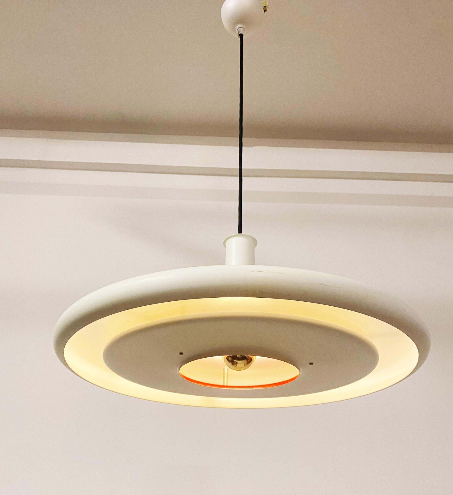 photo vinterior Hans Due's Ufo Like Optima Pendant For Fog & Mørup
