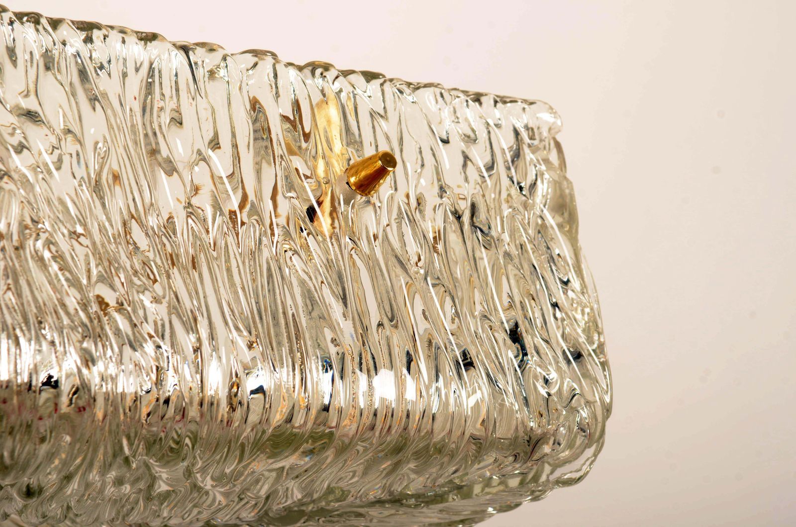 Vierkante Kalmar Hanglamp Met Getextureerd Glas photo vinterior