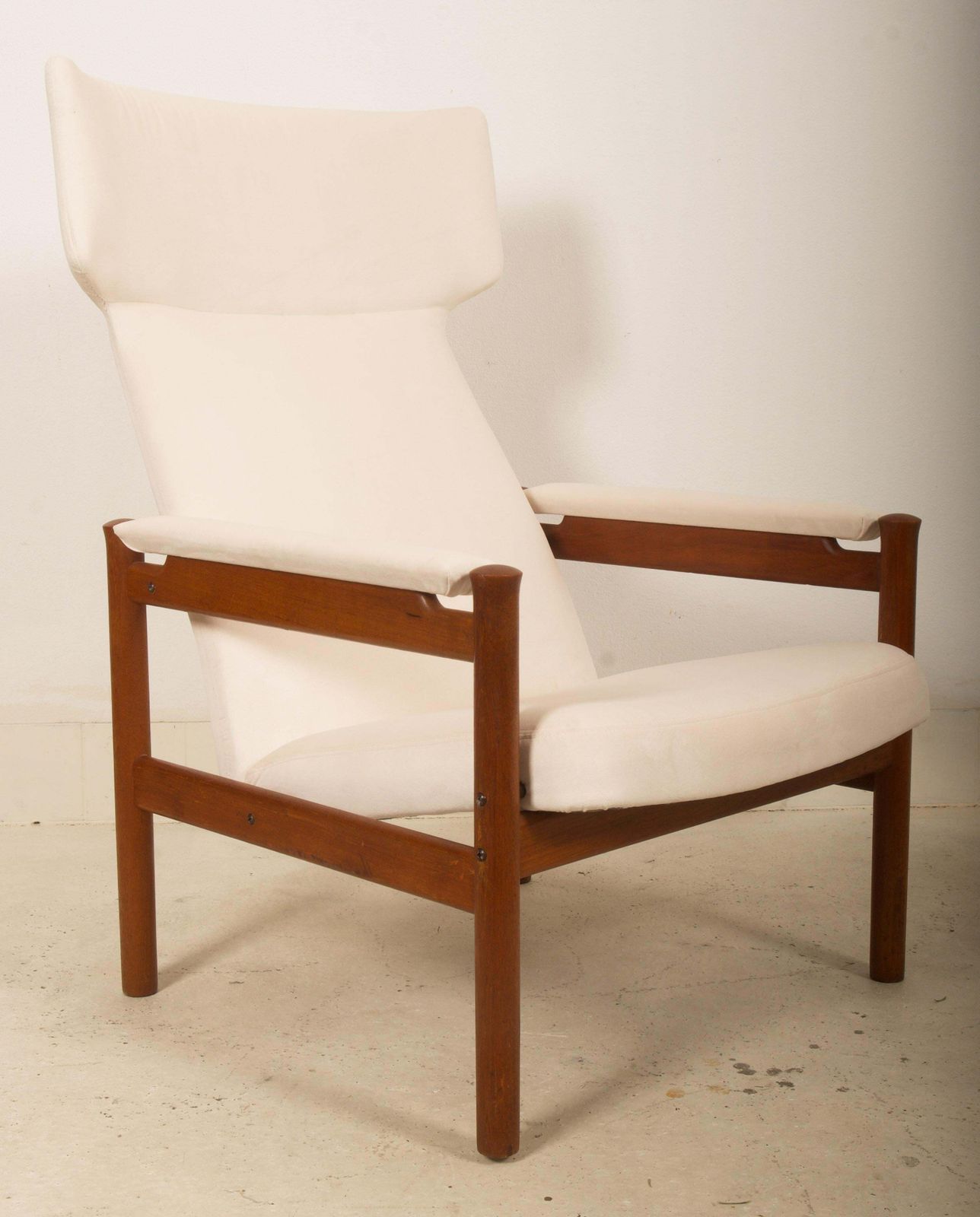 photo furniture Søren Hansen Wingback Chair Lounge Chair
