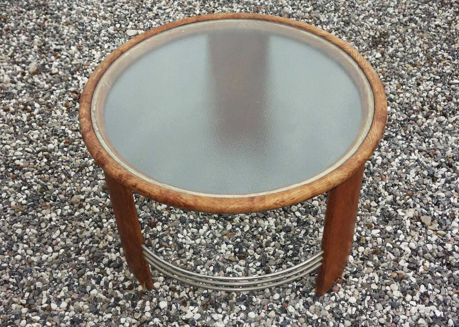 Danish Cabinetmaker Circular Art Deco Coffee Table Of Oak With Metal Rails photo for sale