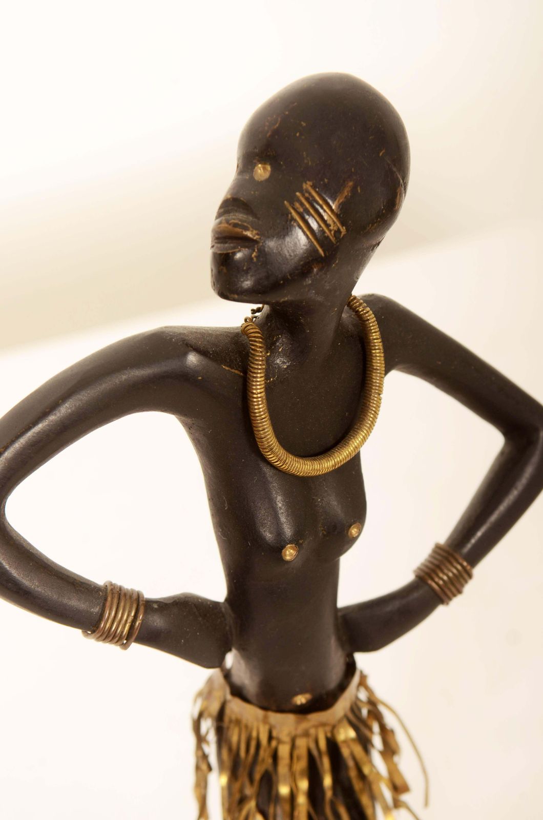 610.0 Figurine "Dancing Woman" By Karl Hagenauer photo