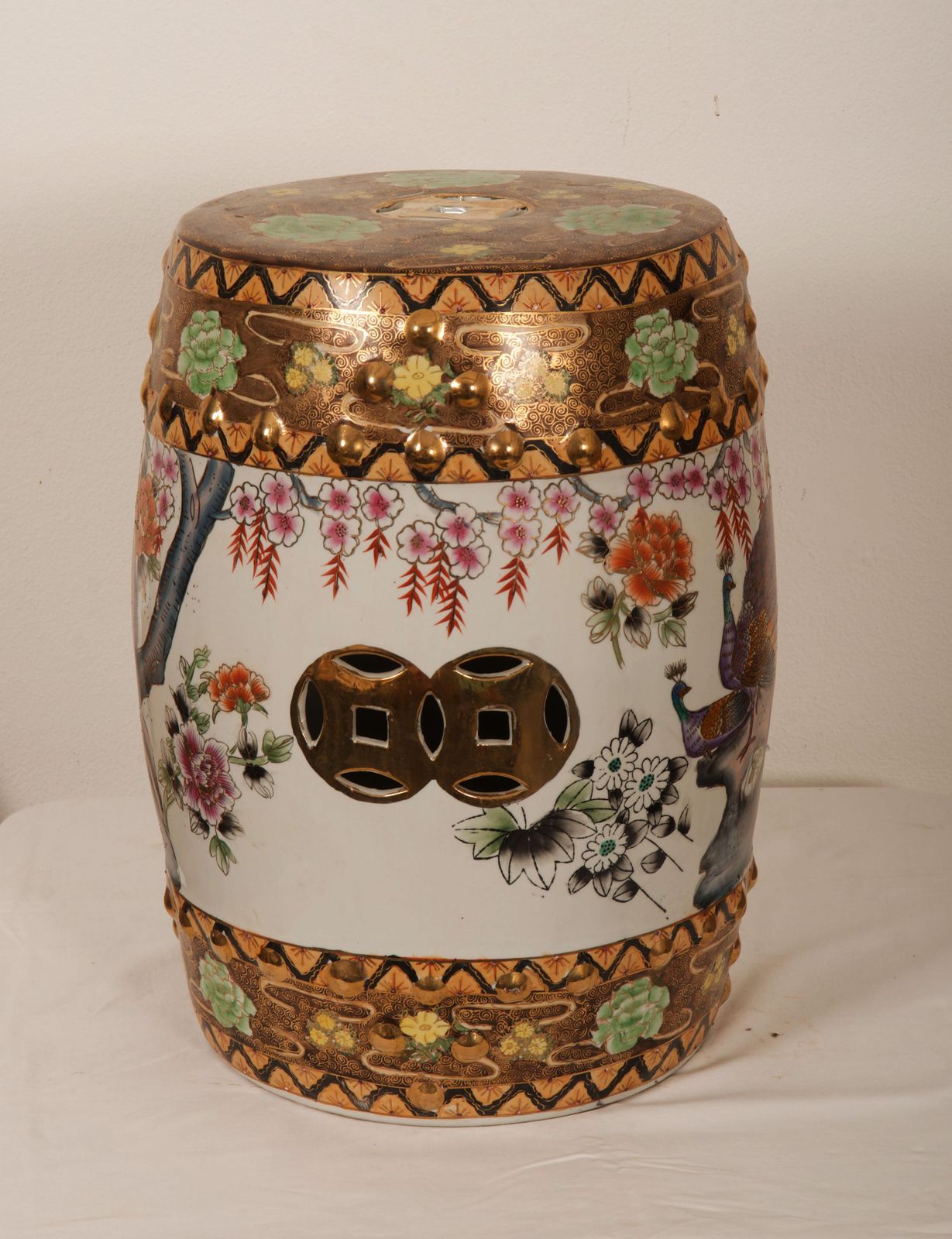Hand Painted Chinese Ceramic Garden Stool photo 1160.0