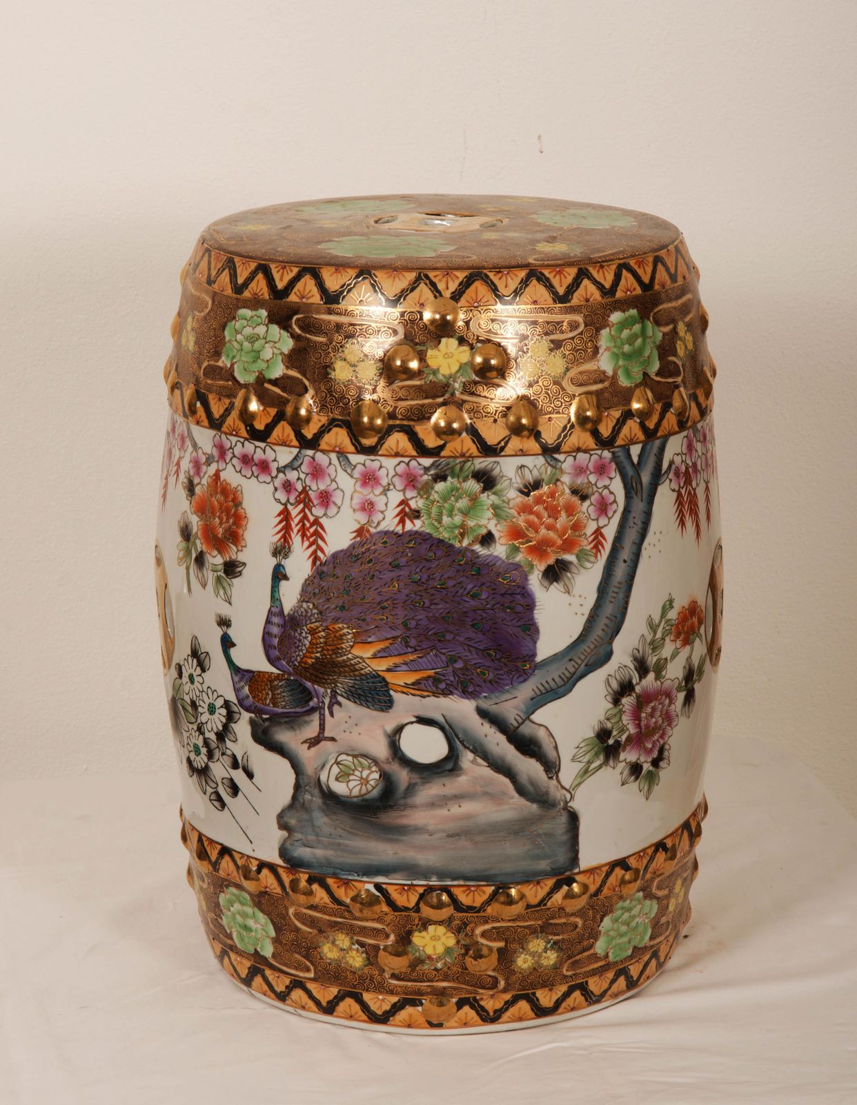 Hand Painted Chinese Ceramic Garden Stool photo vinterior