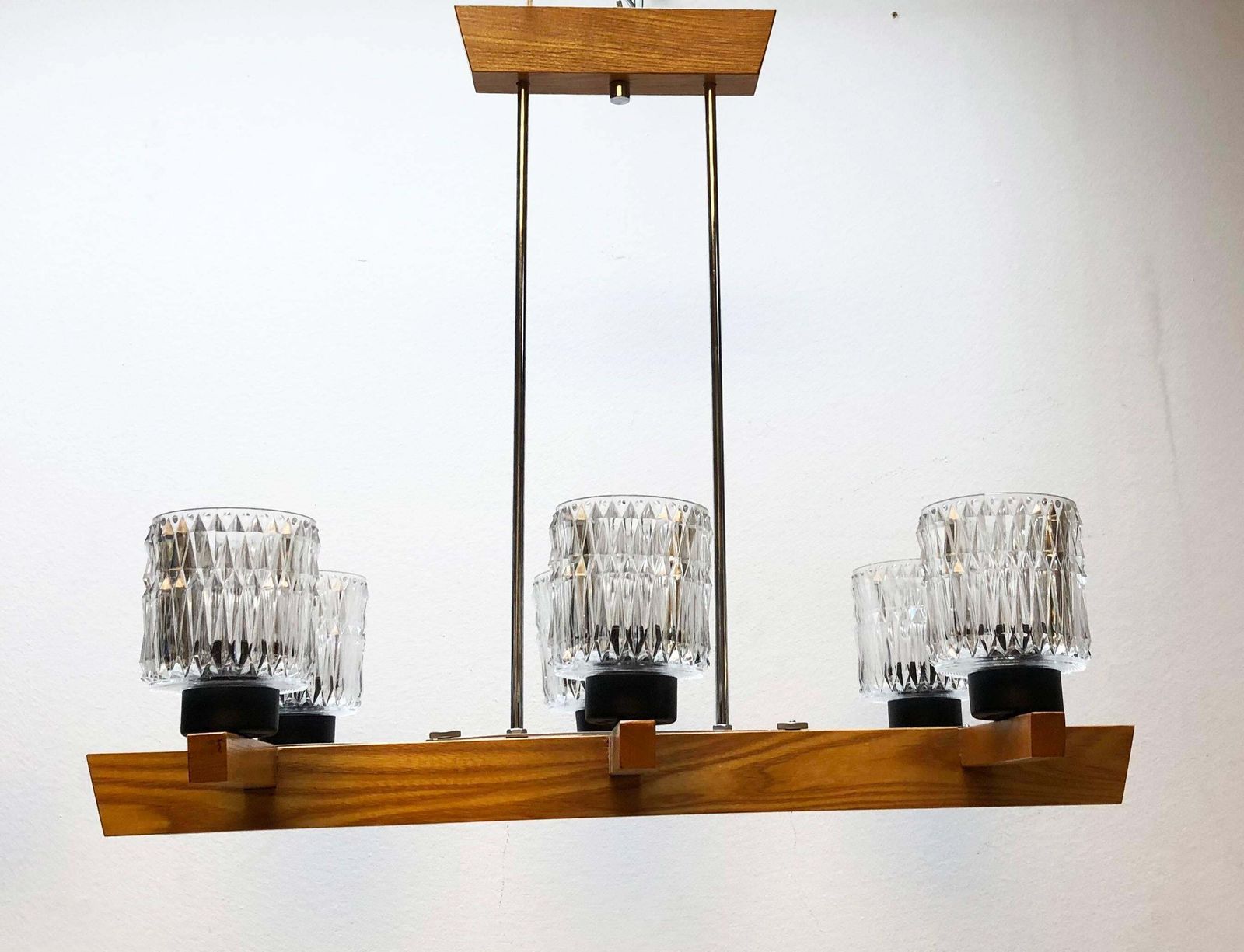 photo furniture Elongated Suspended Lamp Chandelier In The Style Of Kalmar