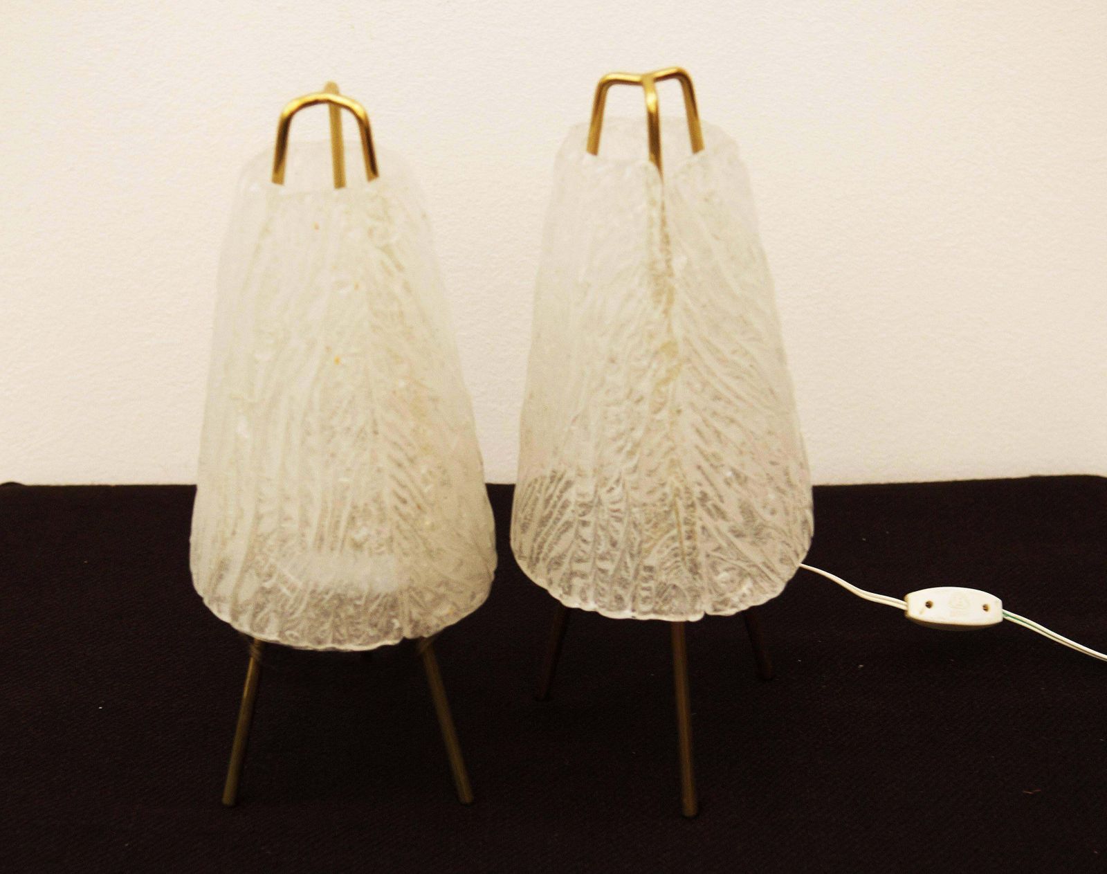 Set Of Two Ice Glass Table Lamps By "Kalmar" Vienna photo vinterior