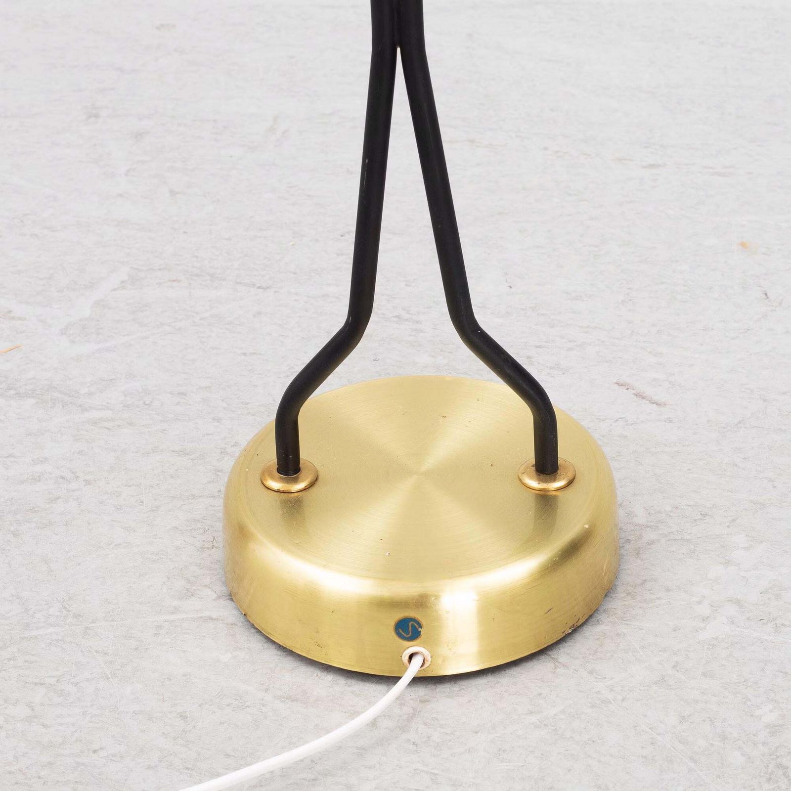 Bloor Lamp Brass/Lacquered Metal By Eskilstuna Elektro Fabriks Ab photo vinterior