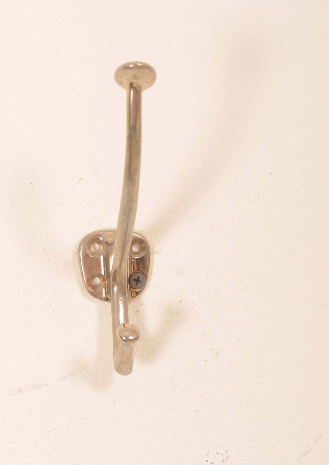 Set Of Four Coat Hooks By Adolf Loos For Café Capua Vienna photo furniture