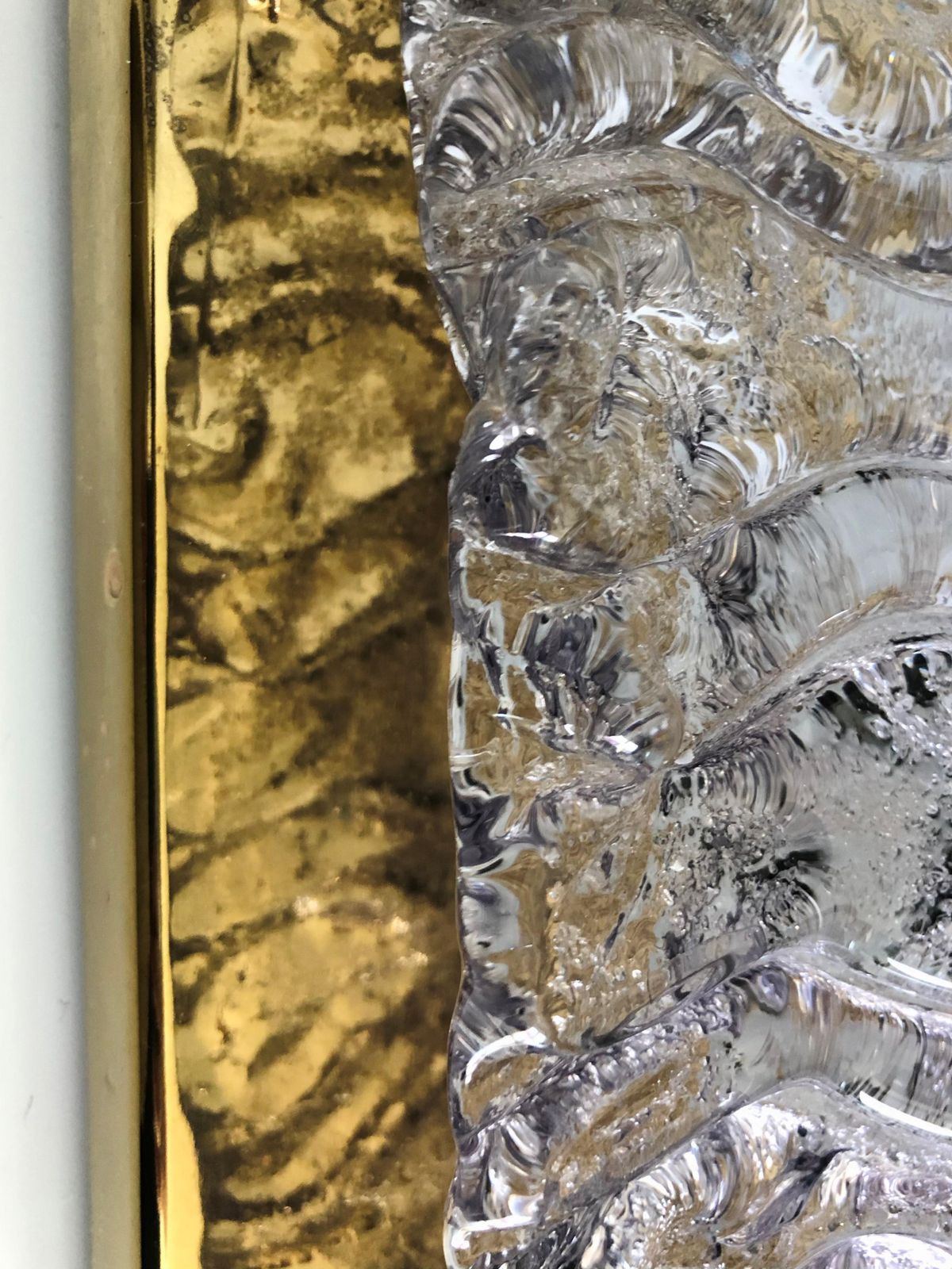 Italian Large Mid Century Clear Murano And Brass Wall Sconce By Mazzega, 1970s photo vinterior