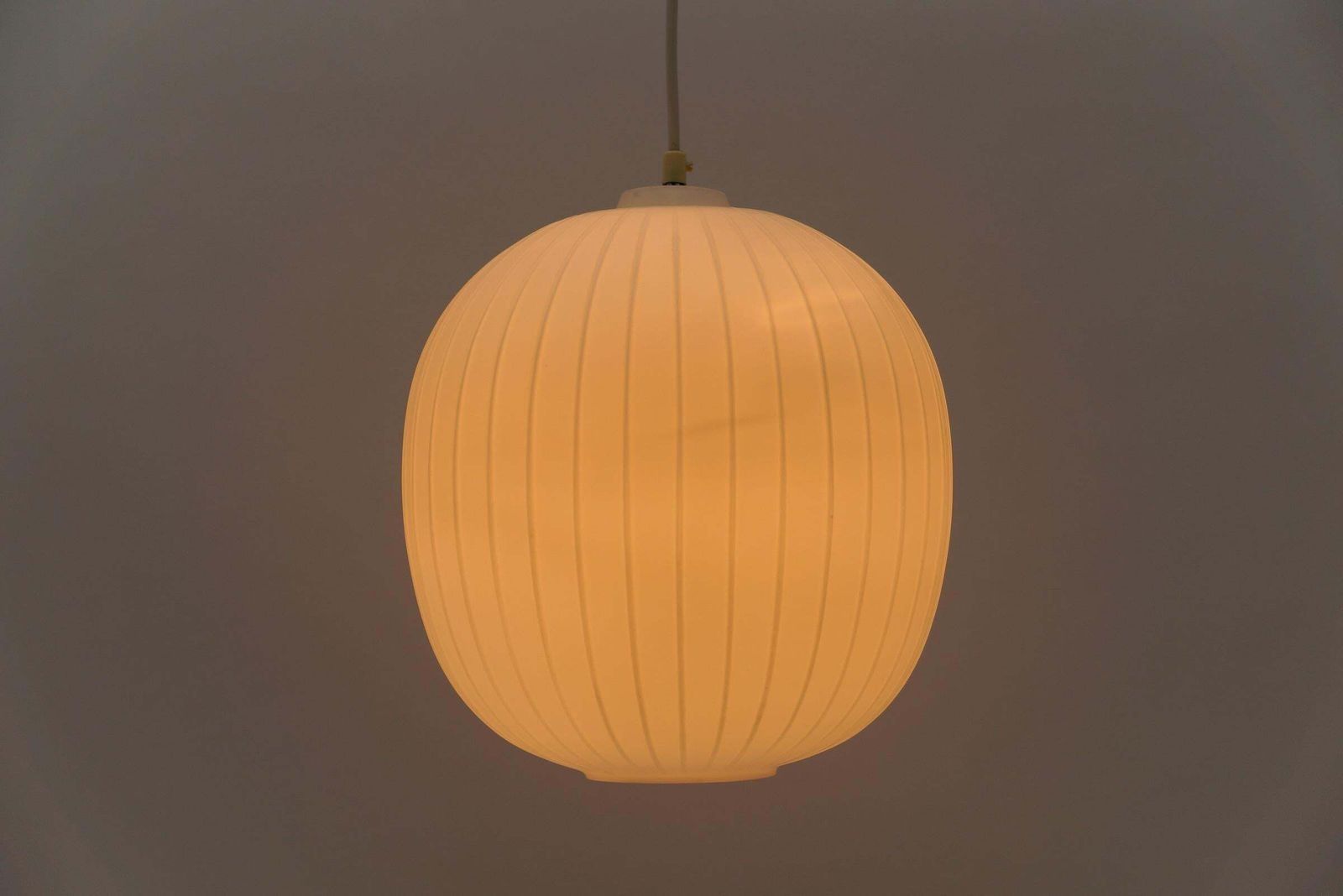 Opaline Glass Lamp "Bologna" By Wilhelm Braun Feldweg For Peill & Putzler photo buy