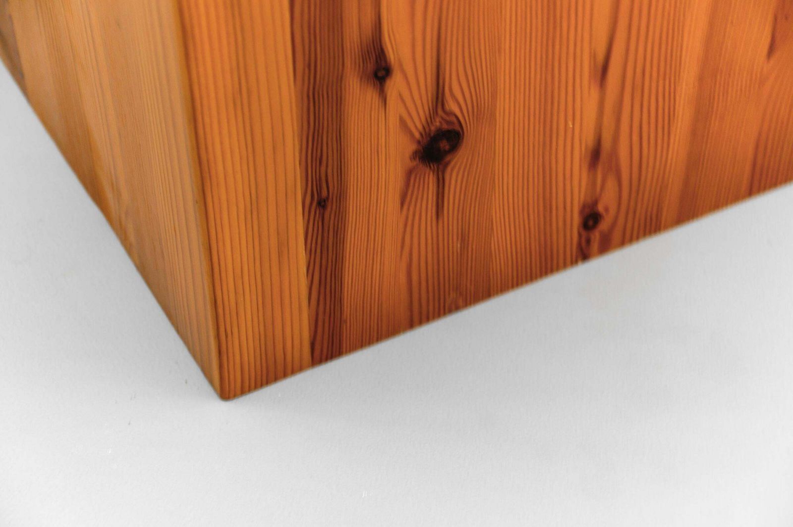 photo vinterior Mid Century Modern Square Pine Wood Coffee Table, Scandinavian Modern 1960s