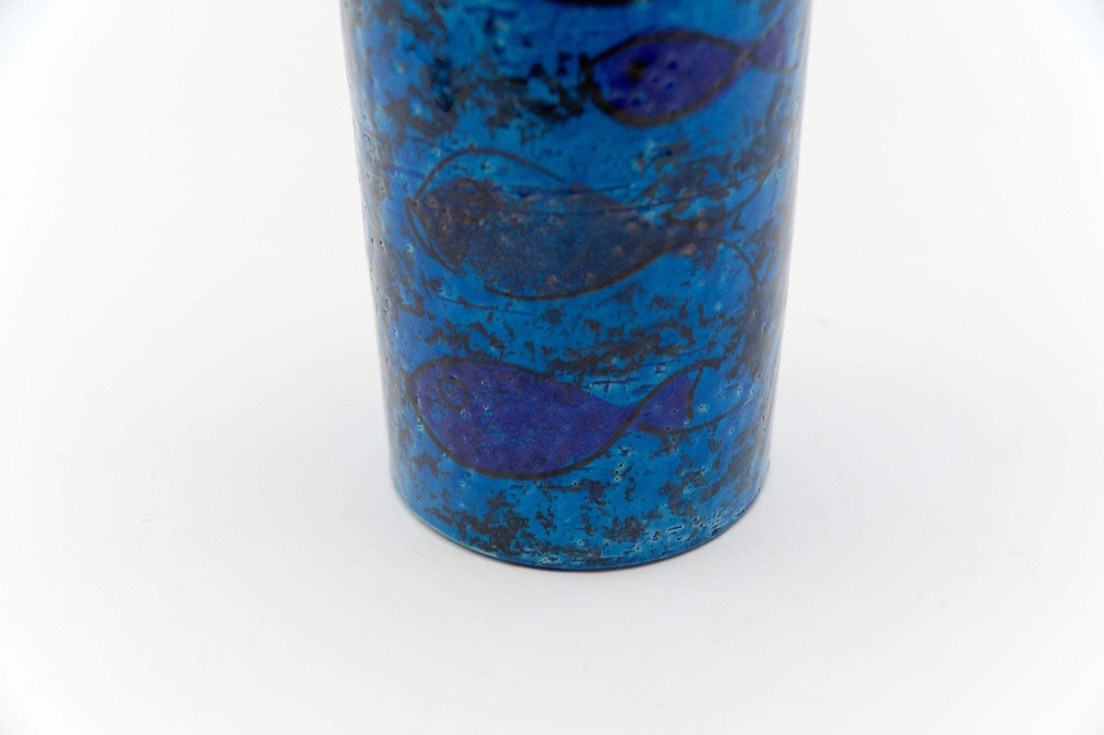 Mid Century Modern Handmade Fish Motif Ceramic Vase By Londi For Bitossi, 1960s photo vinterior