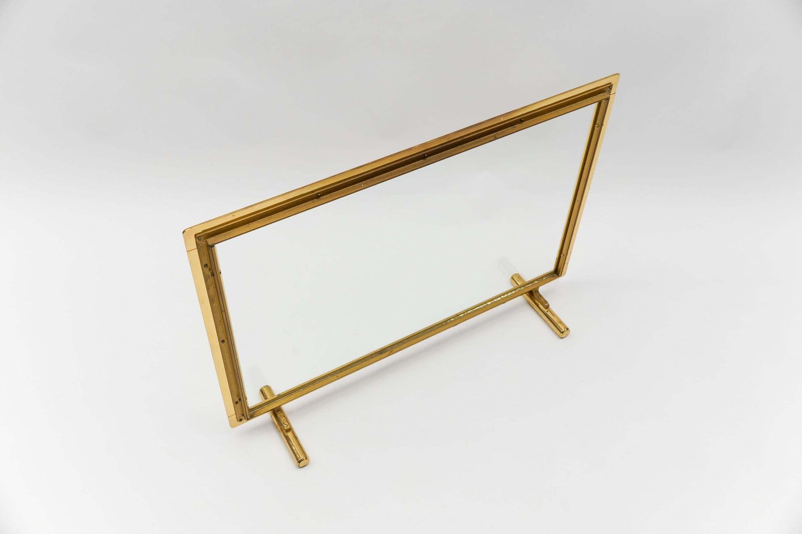 Elegant Mid Centutry Modern Fireplace Screen In Gold And Glass, 1970s Italy photo vintage