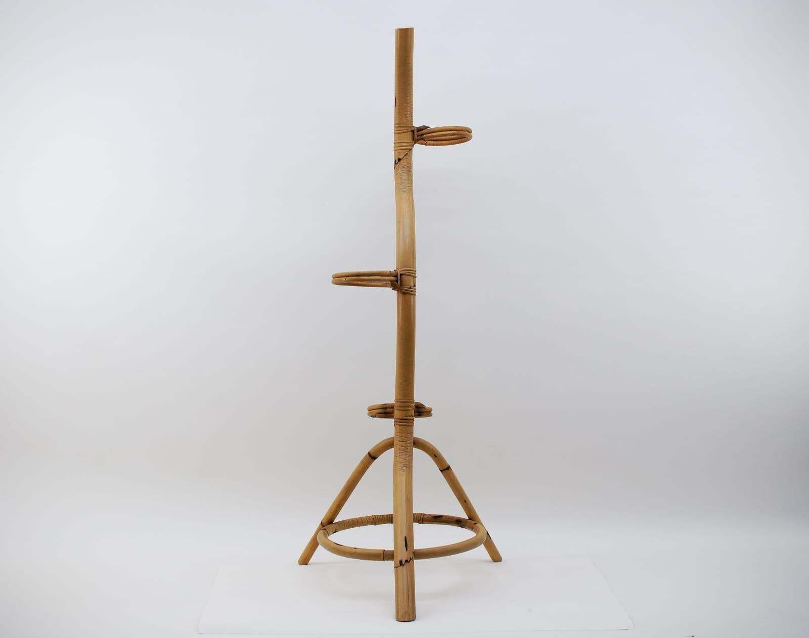 Rattan & Bamboo Flower Stand Bonaccina Attributed, Italy, 1950s photo furniture