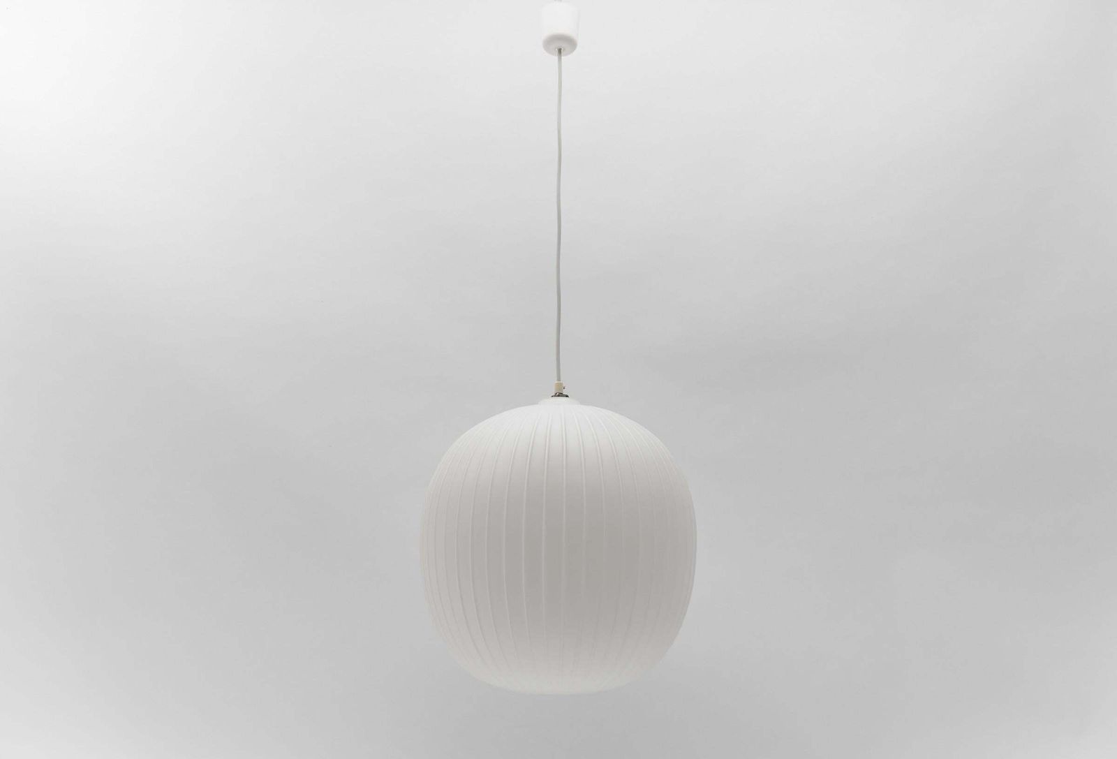 Huge Opaline Glass Lamp "Bologna" By Wilhelm Braun Feldweg For Peill & Putzler photo vintage