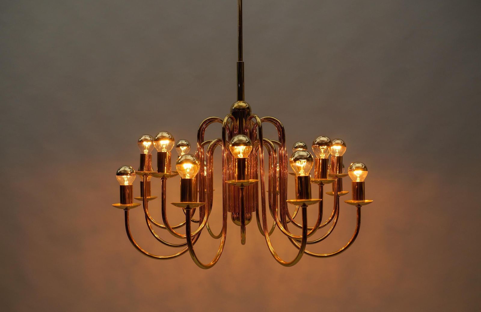 Lovely Elegant Mid Century Modern Brass Chandelier Lamp, Italy 1970s photo 1571.0