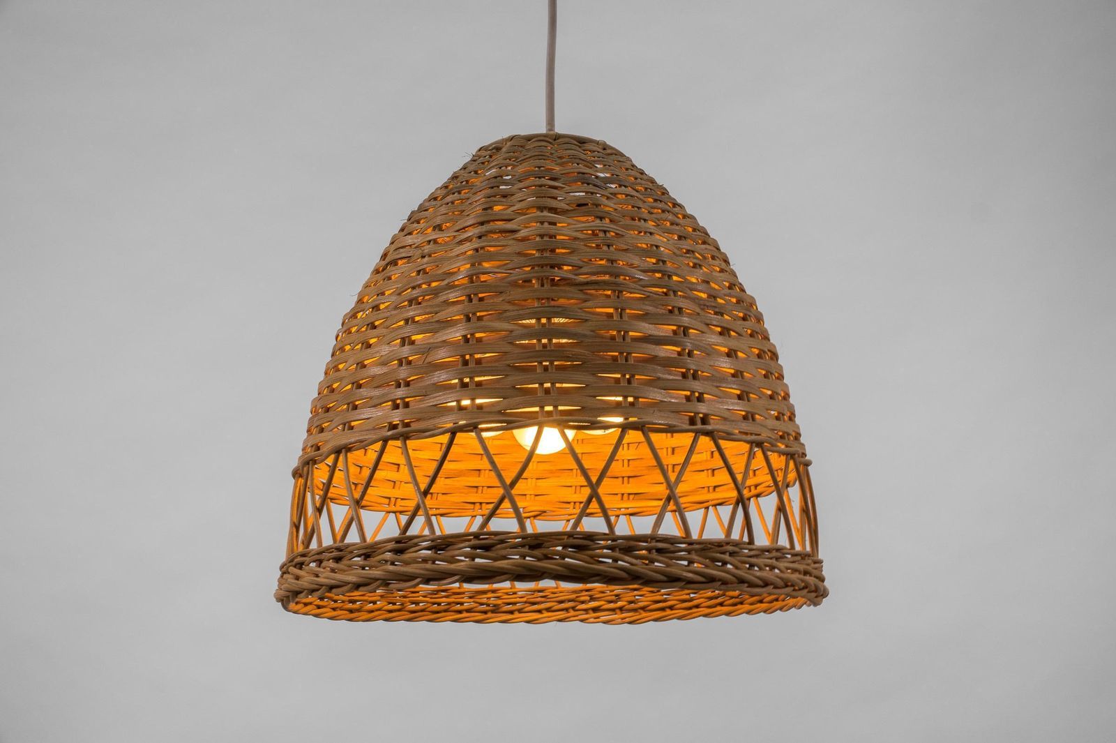 Lovely Mid Century Modern Wicker Pendant Lamp, 1960s Italy photo Lighting