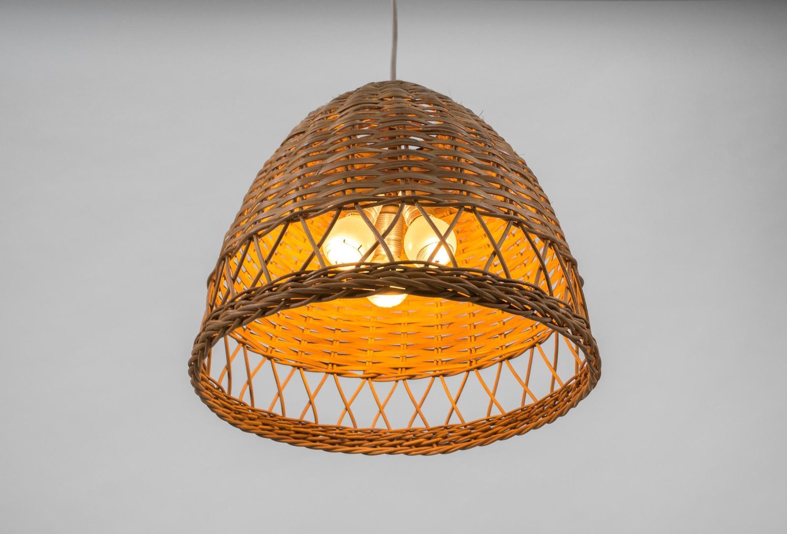 Lovely Mid Century Modern Wicker Pendant Lamp, 1960s Italy photo vinterior