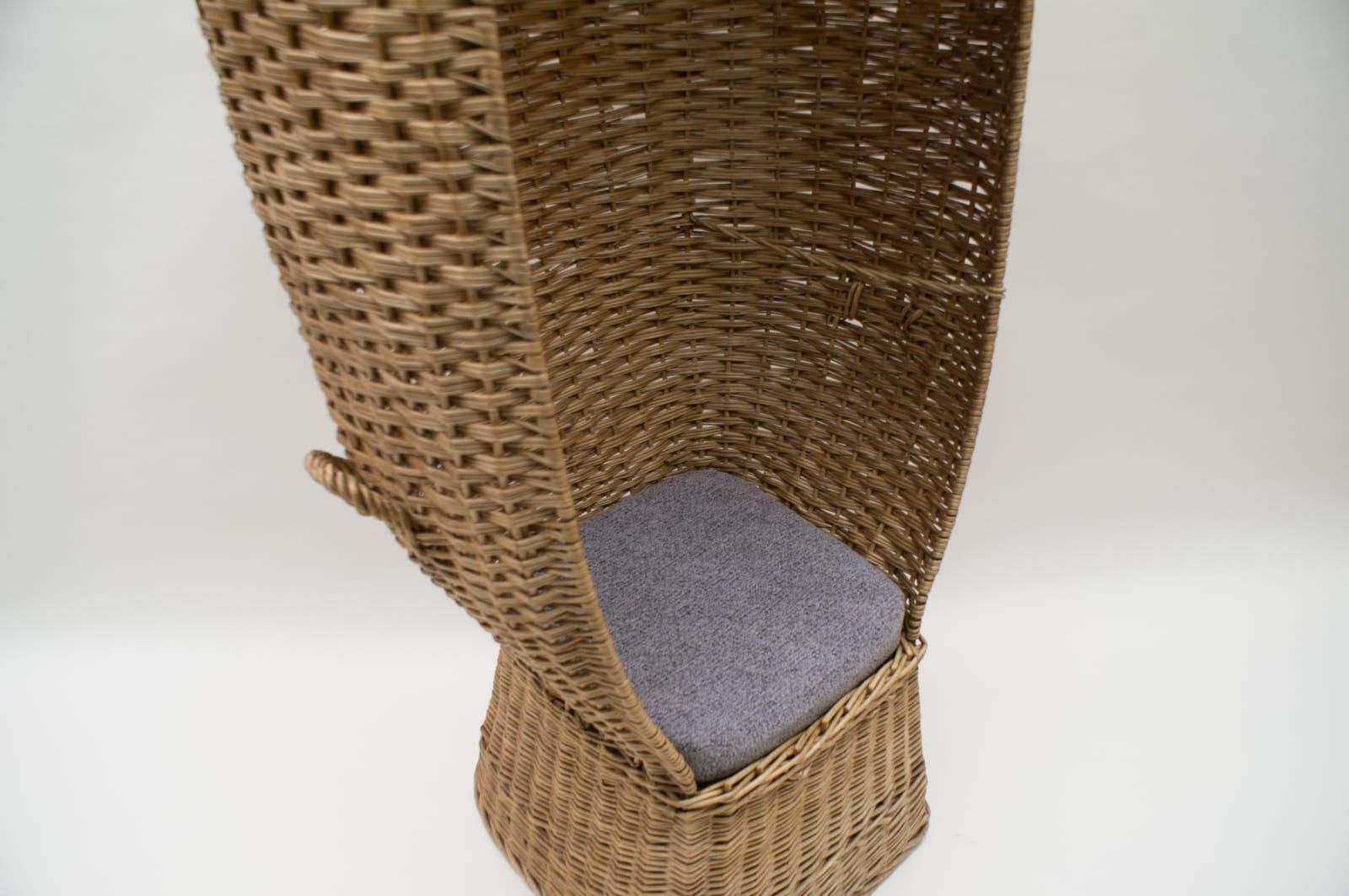 Furniture Large Italian Rattan Pool Or Beach Armchair, 1970s photo