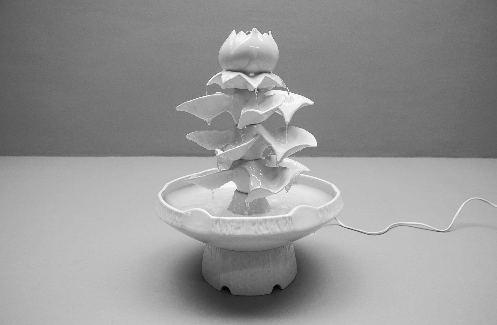 Awesome Electrical Porcelain Room Fountain, 1960s Italy photo Art