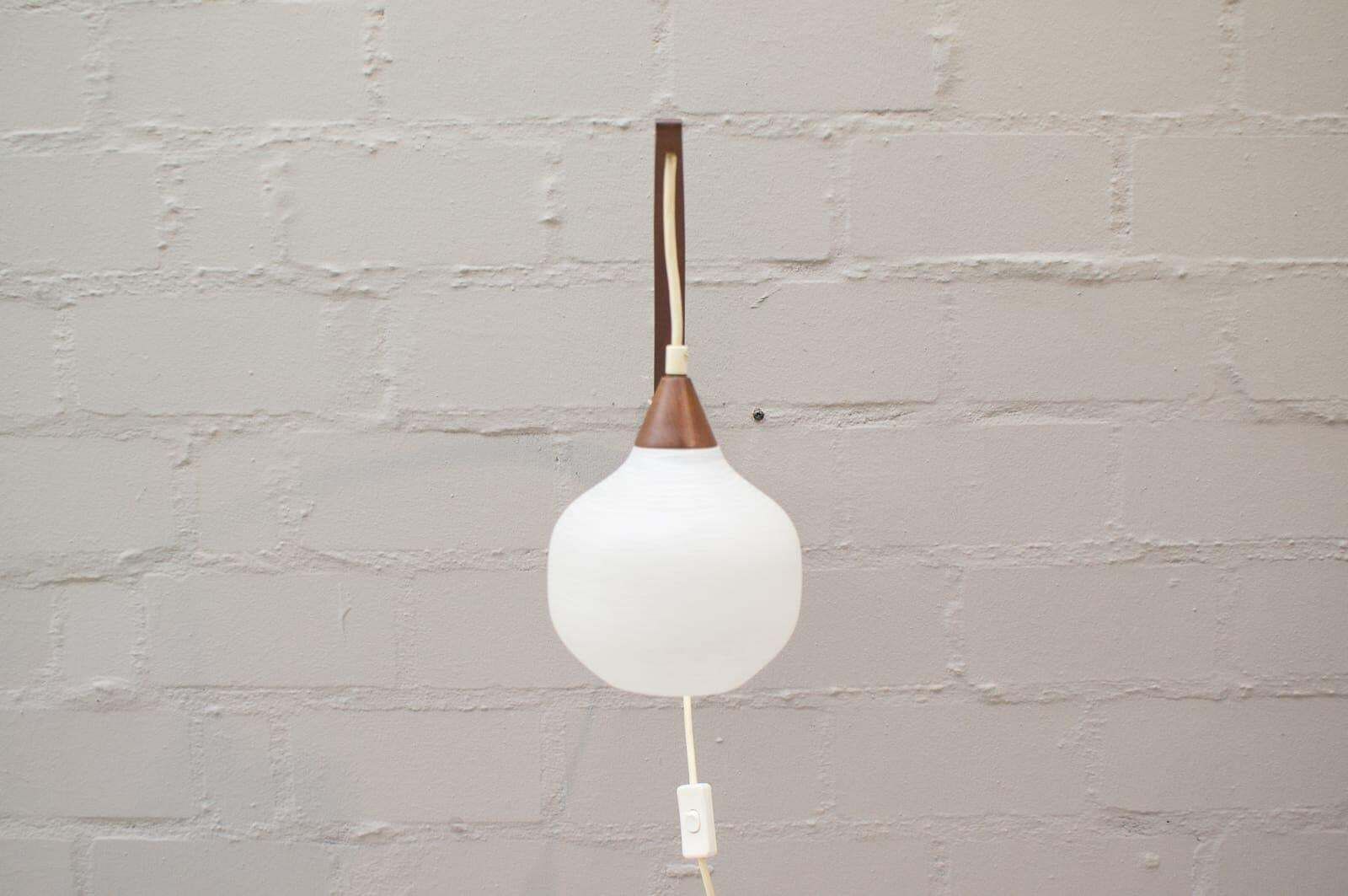 Vintage Swiveling Wall Lamp By Uno & östen Kristiansson For Luxus, 1950s photo for sale