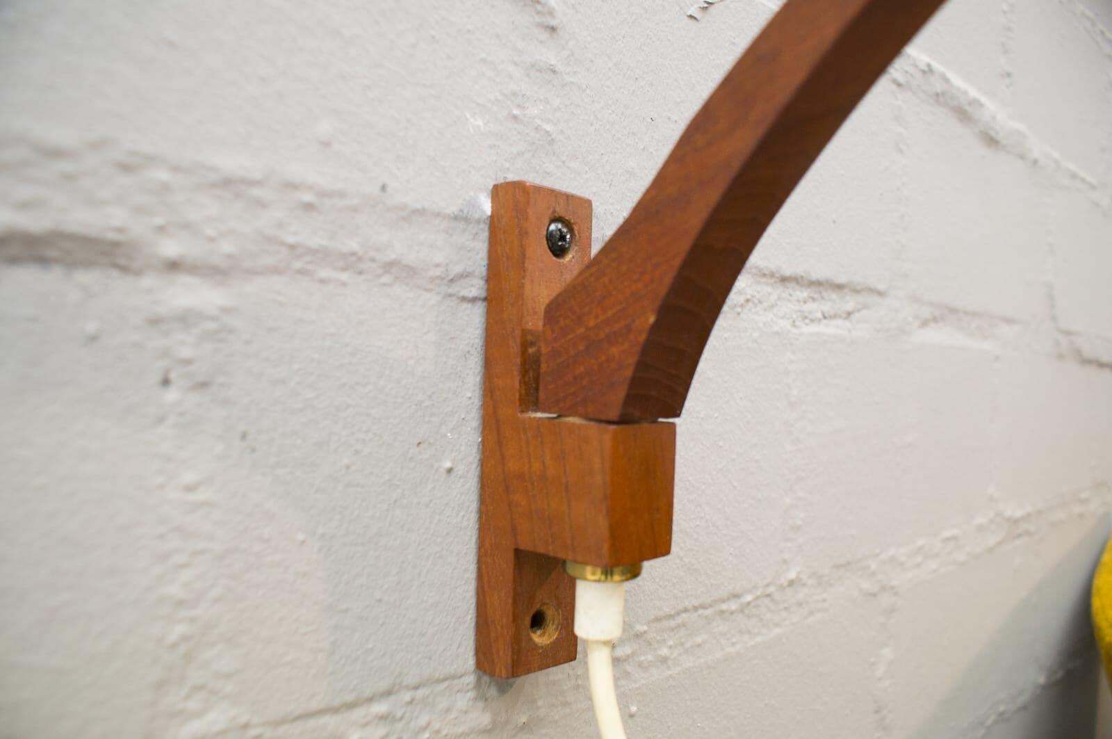 Vintage Swiveling Wall Lamp By Uno & östen Kristiansson For Luxus, 1950s photo Lighting